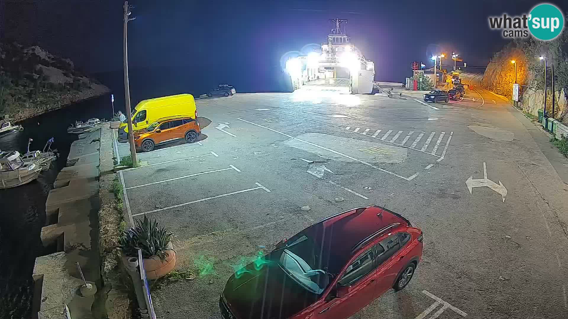 Webcam Prizna ferry port to Pag island