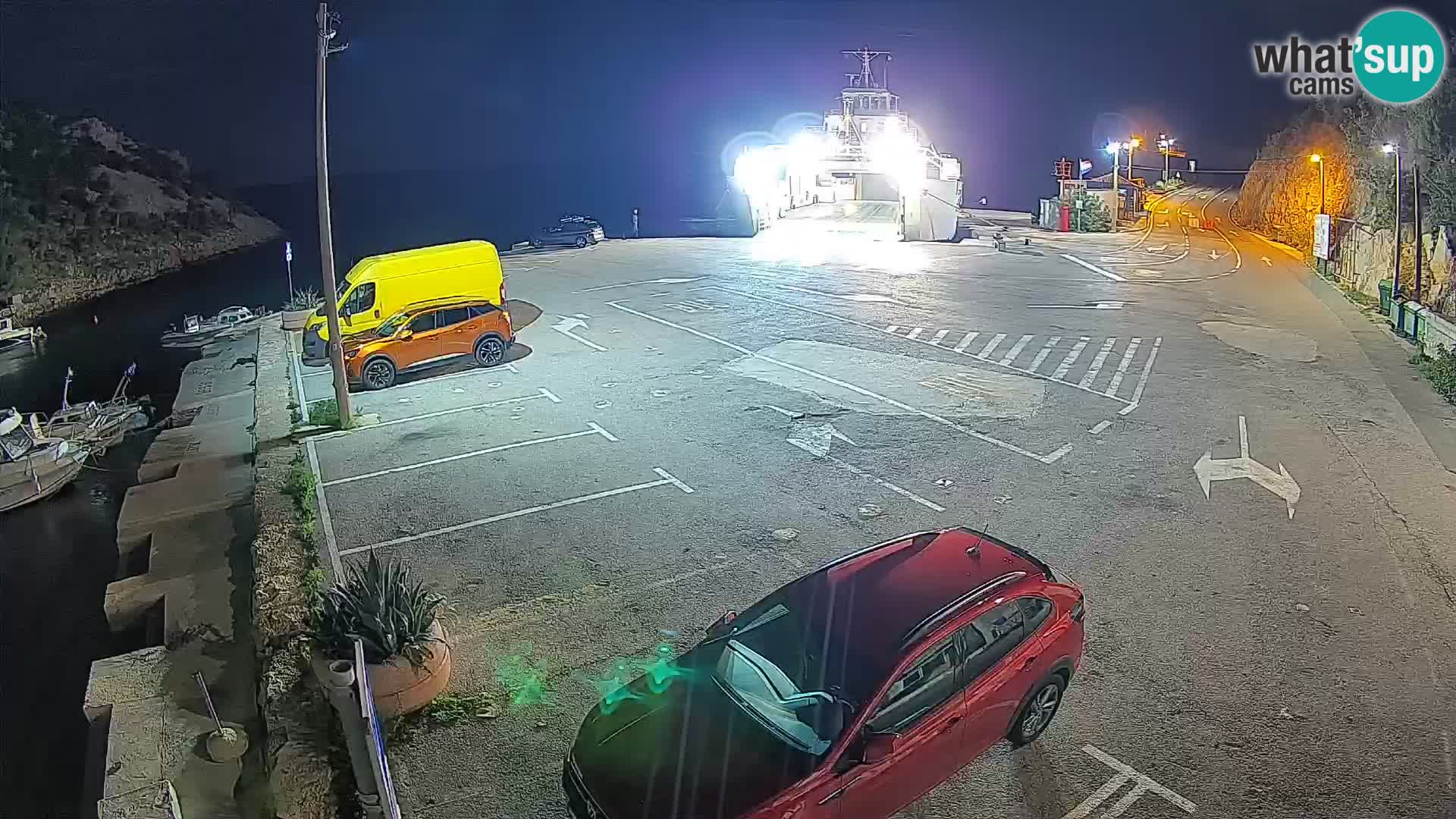 Webcam Prizna ferry port to Pag island
