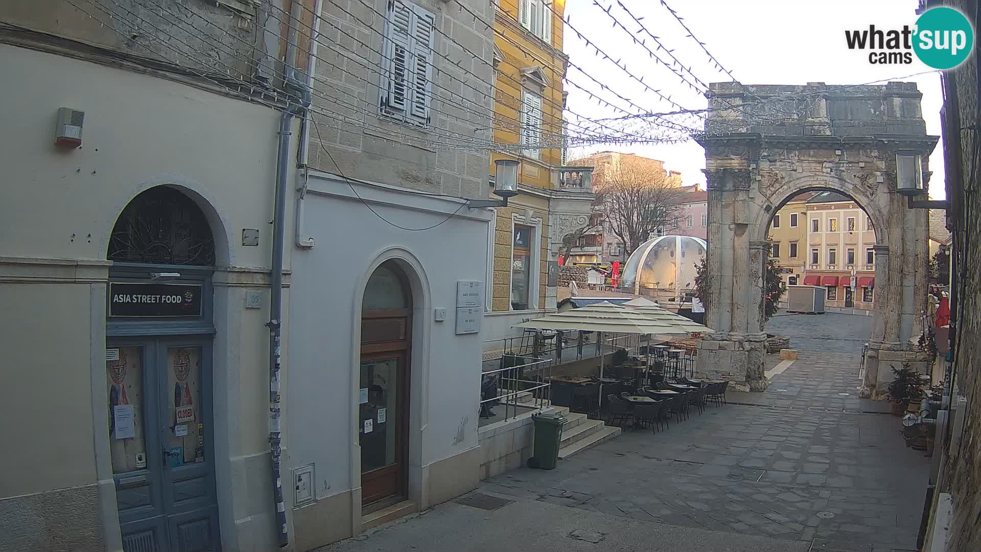 Pula – Zlatna Vrata / Arch of the Sergii