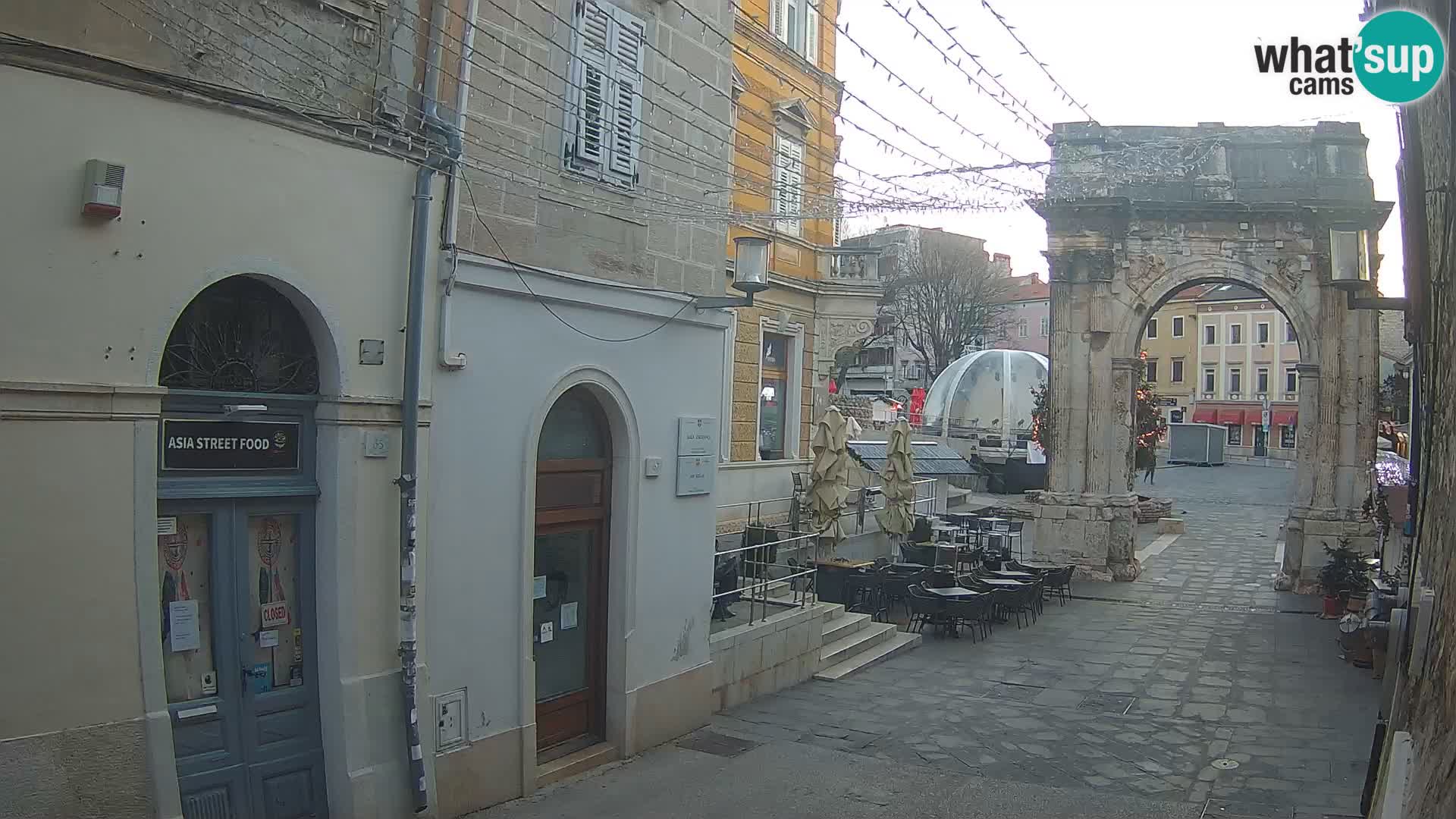 Pula – Zlatna Vrata / Arch of the Sergii