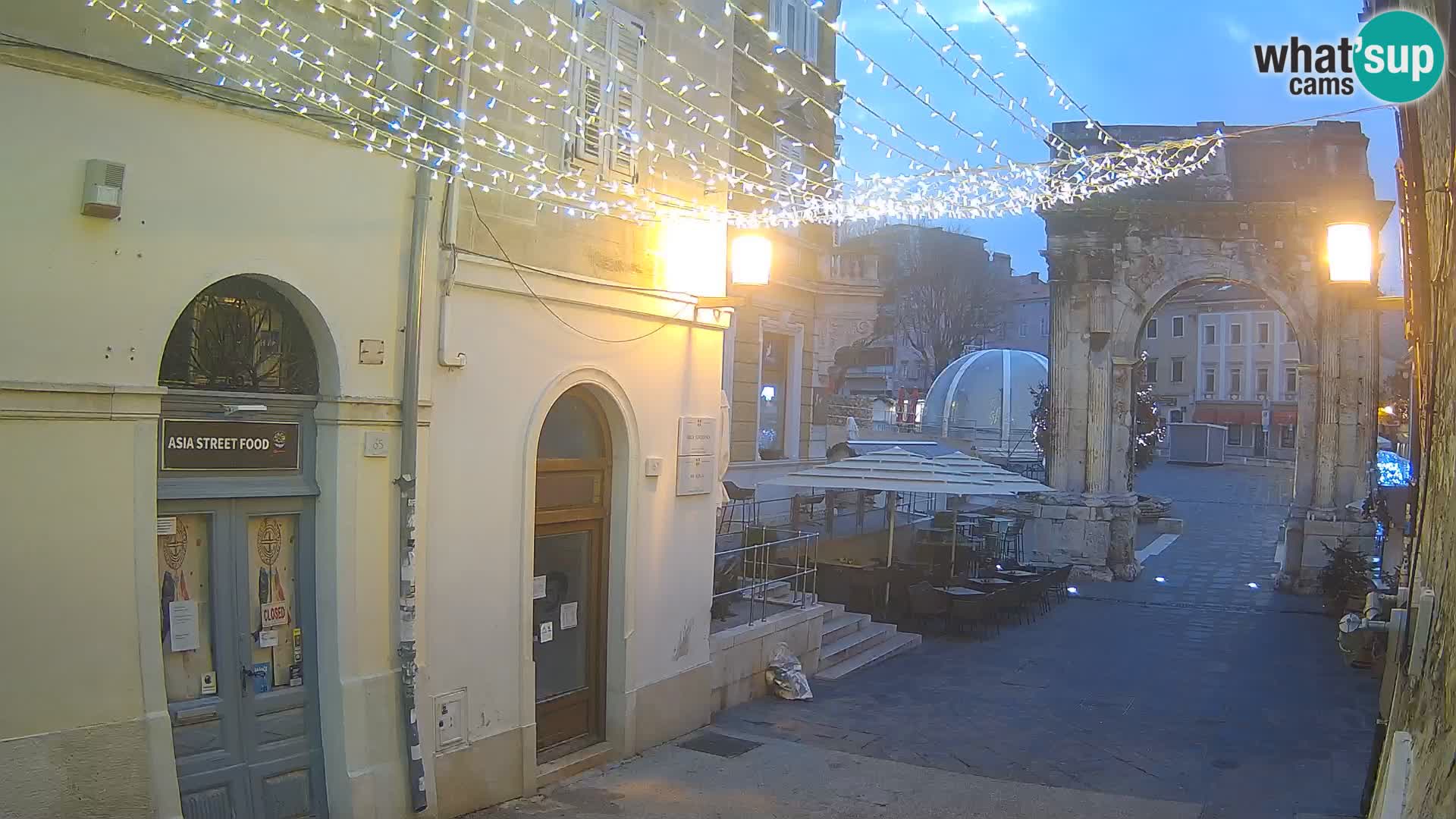 Pula – Zlatna Vrata / Arch of the Sergii