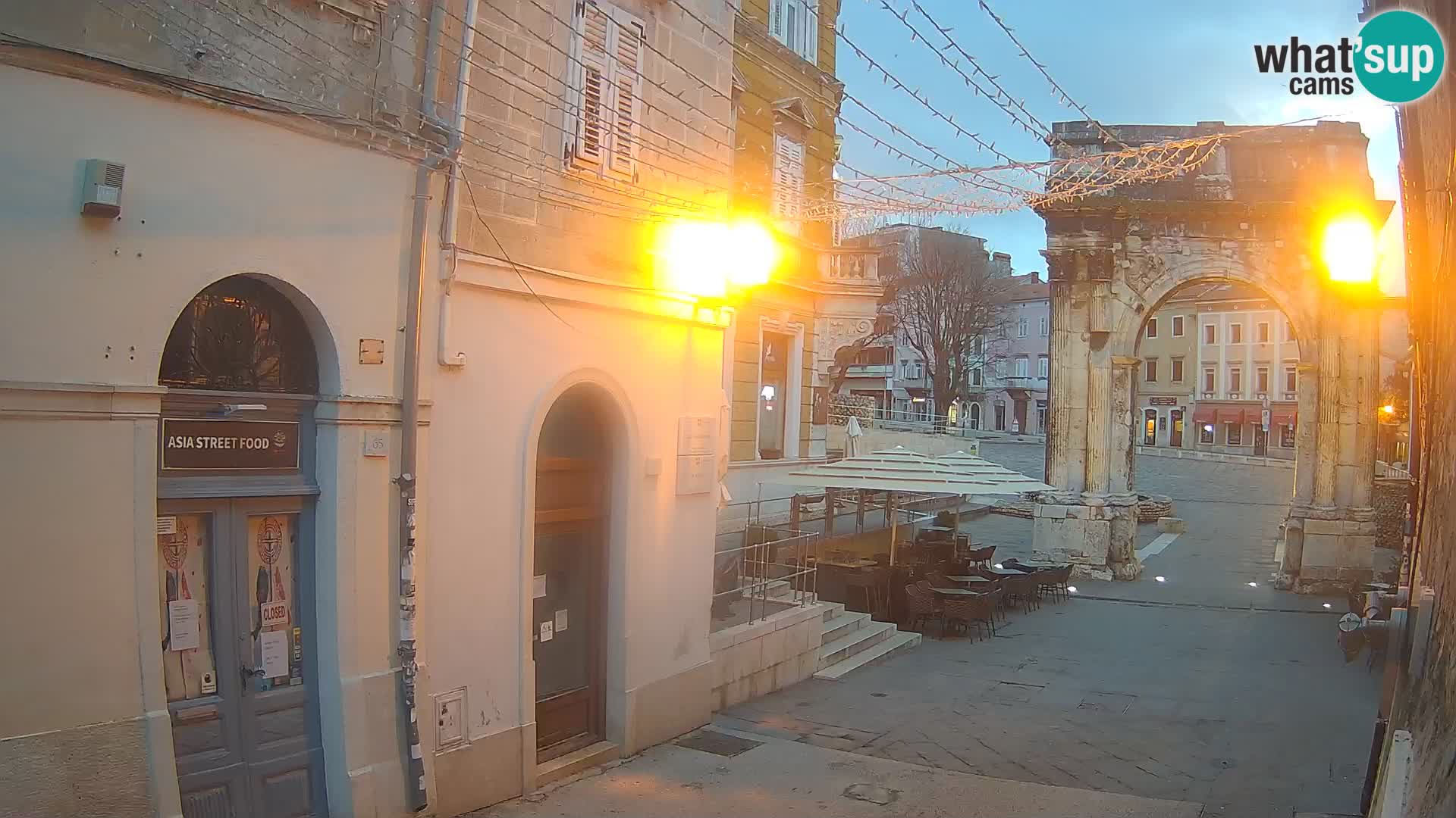 Pula – Zlatna Vrata / Arch of the Sergii