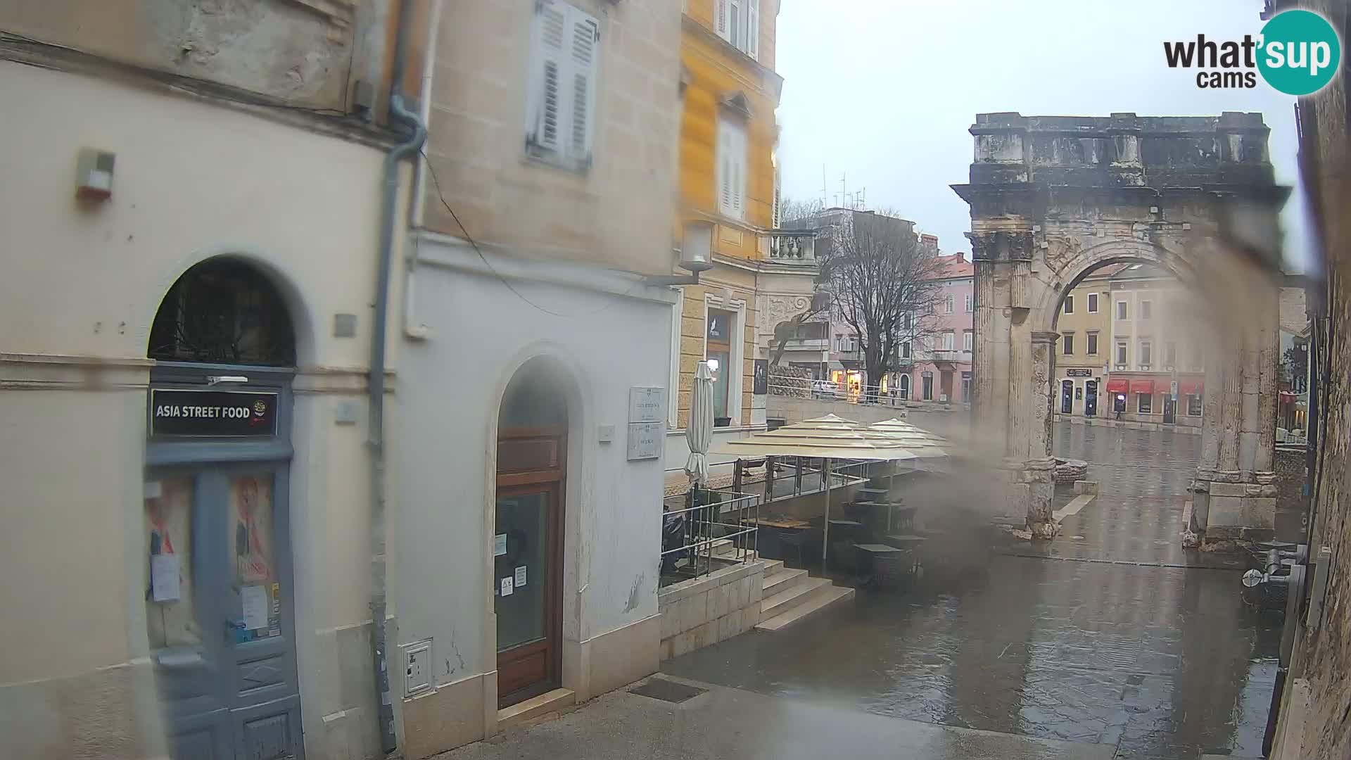 Pula – Zlatna Vrata / Arch of the Sergii