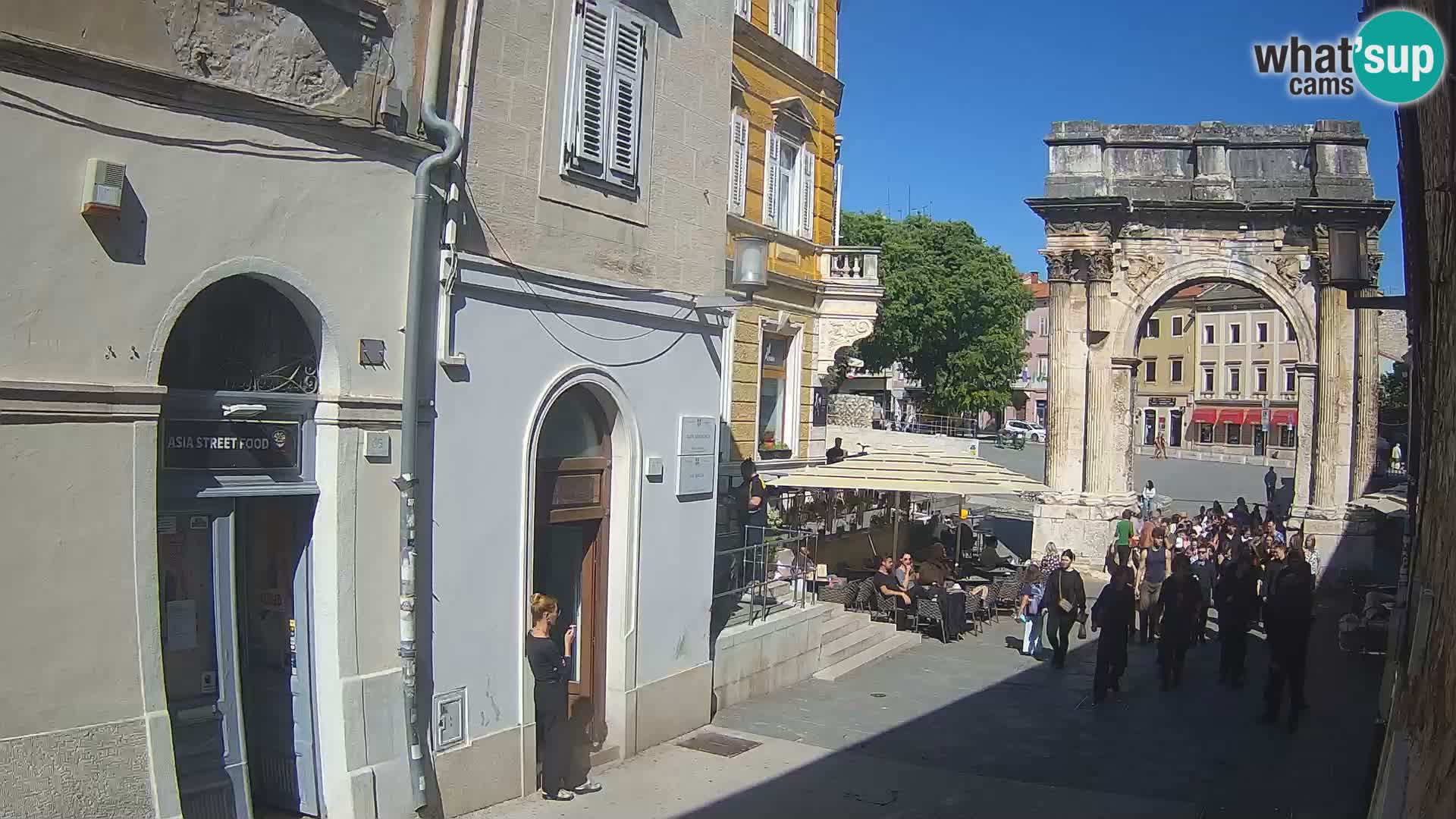 Pula – Zlatna Vrata / Arch of the Sergii