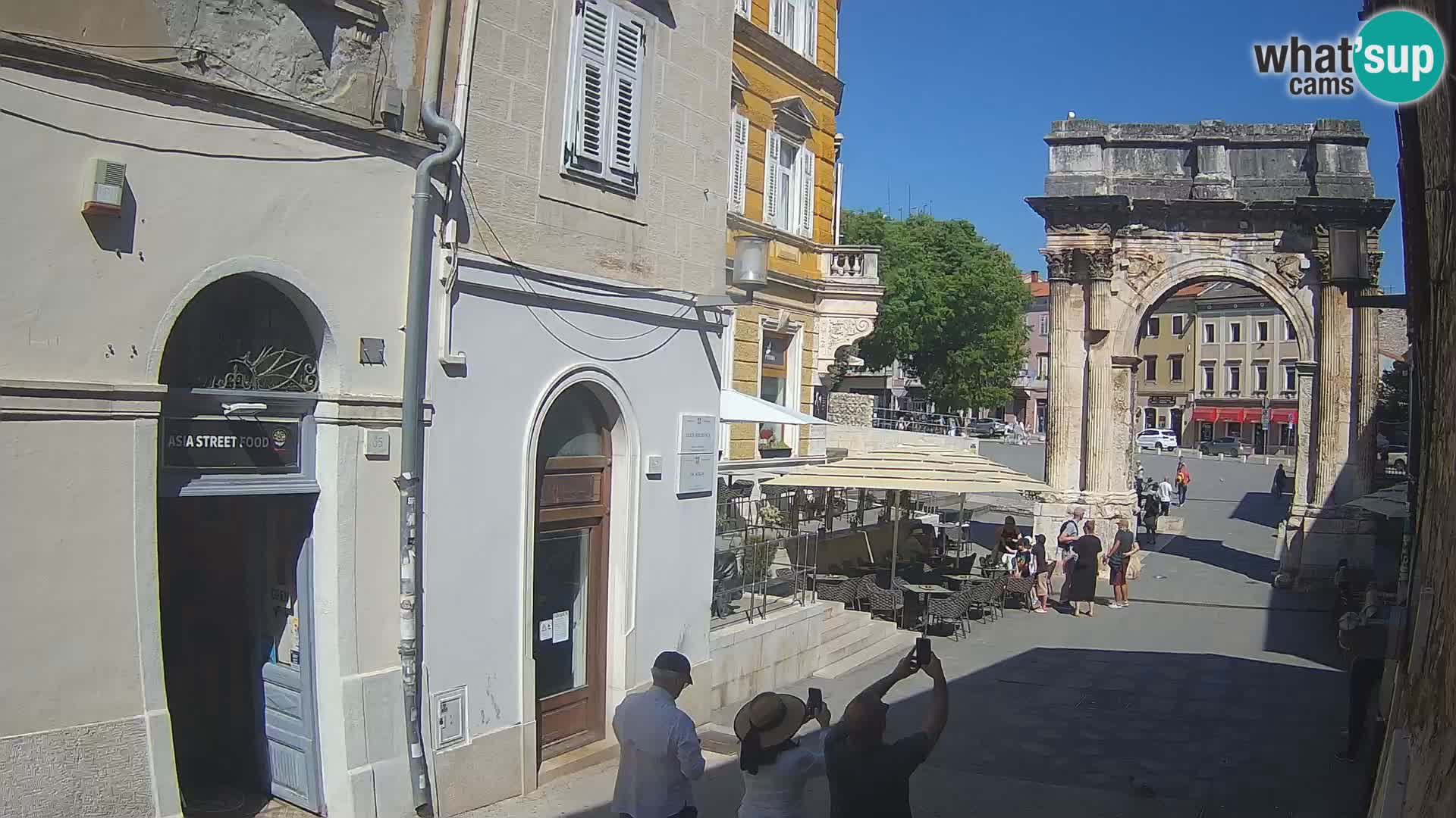 Pula – Zlatna Vrata / Arch of the Sergii