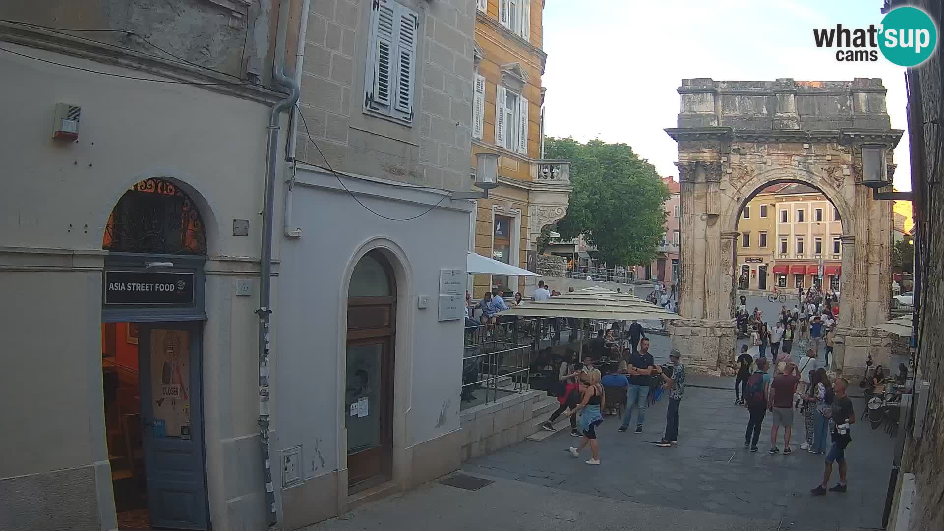 Pula – Zlatna Vrata / Sergierbogen