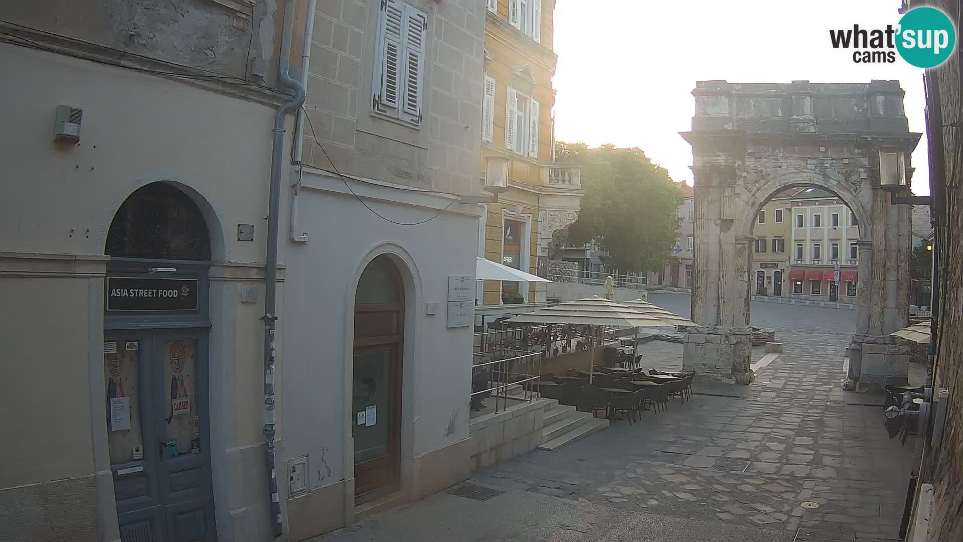 Pula – Zlatna Vrata / Arch of the Sergii