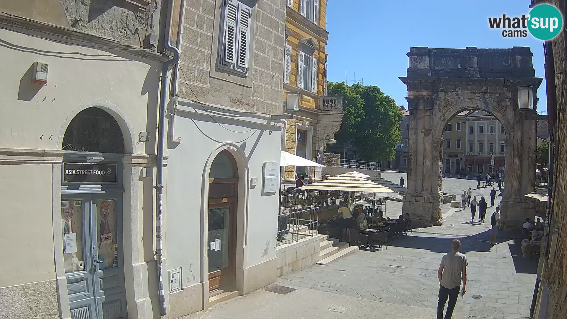 Pula – Zlatna Vrata / Sergierbogen