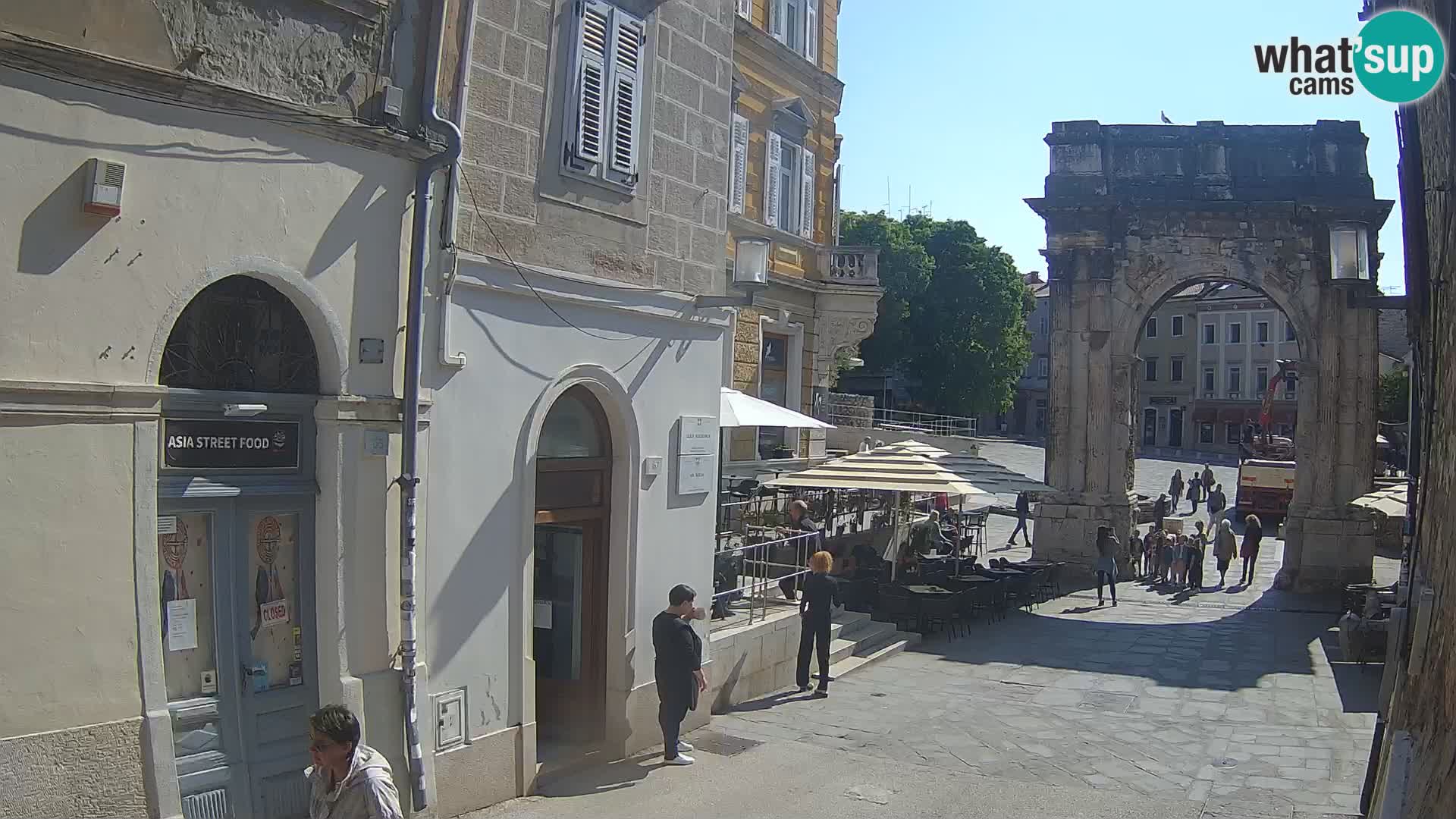 Pula – Zlatna Vrata / Arch of the Sergii