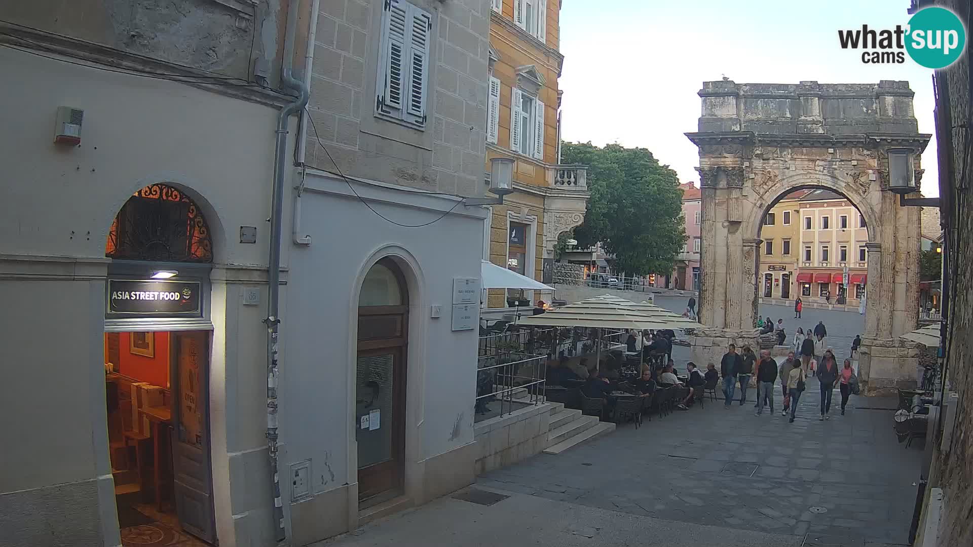 Pula – Zlatna Vrata / Arch of the Sergii