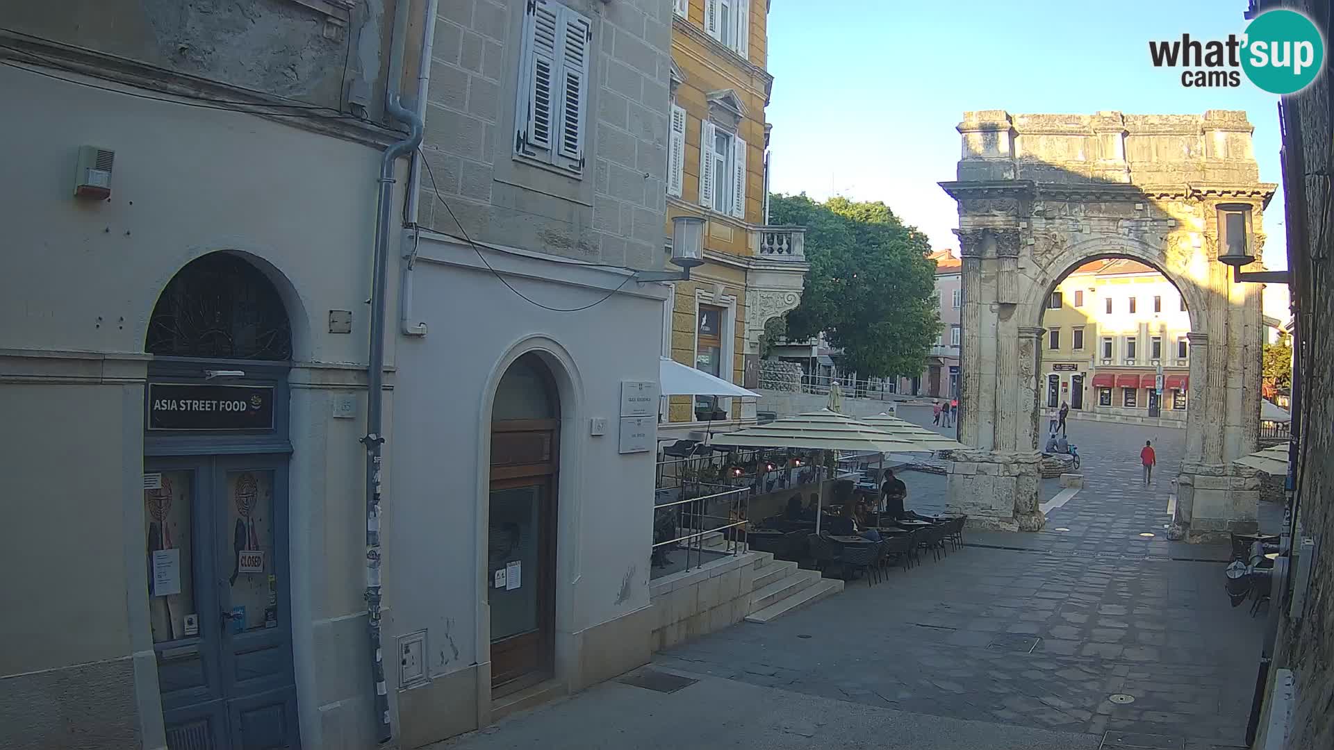 Pula – Zlatna Vrata / Arch of the Sergii