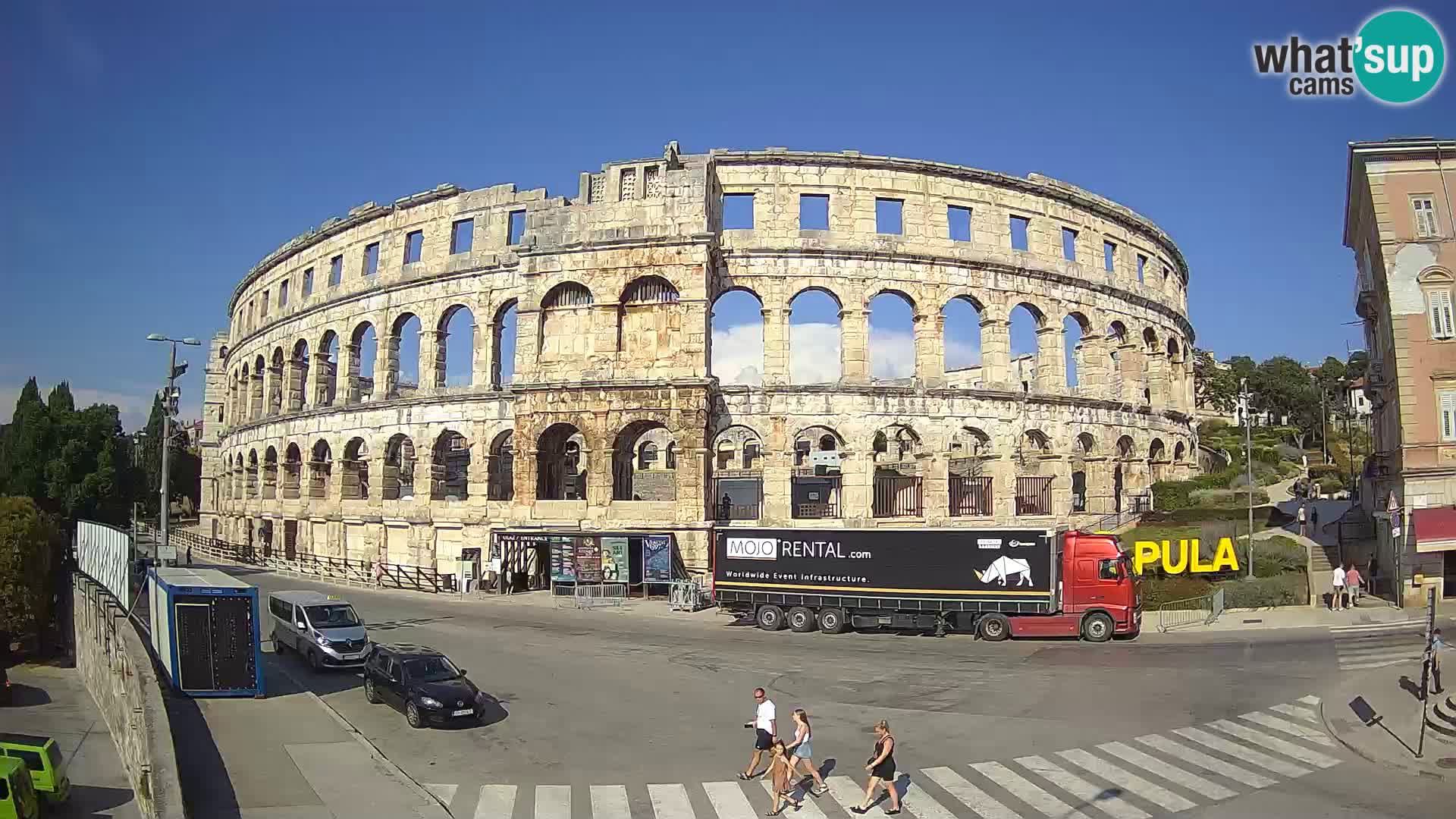 Pola