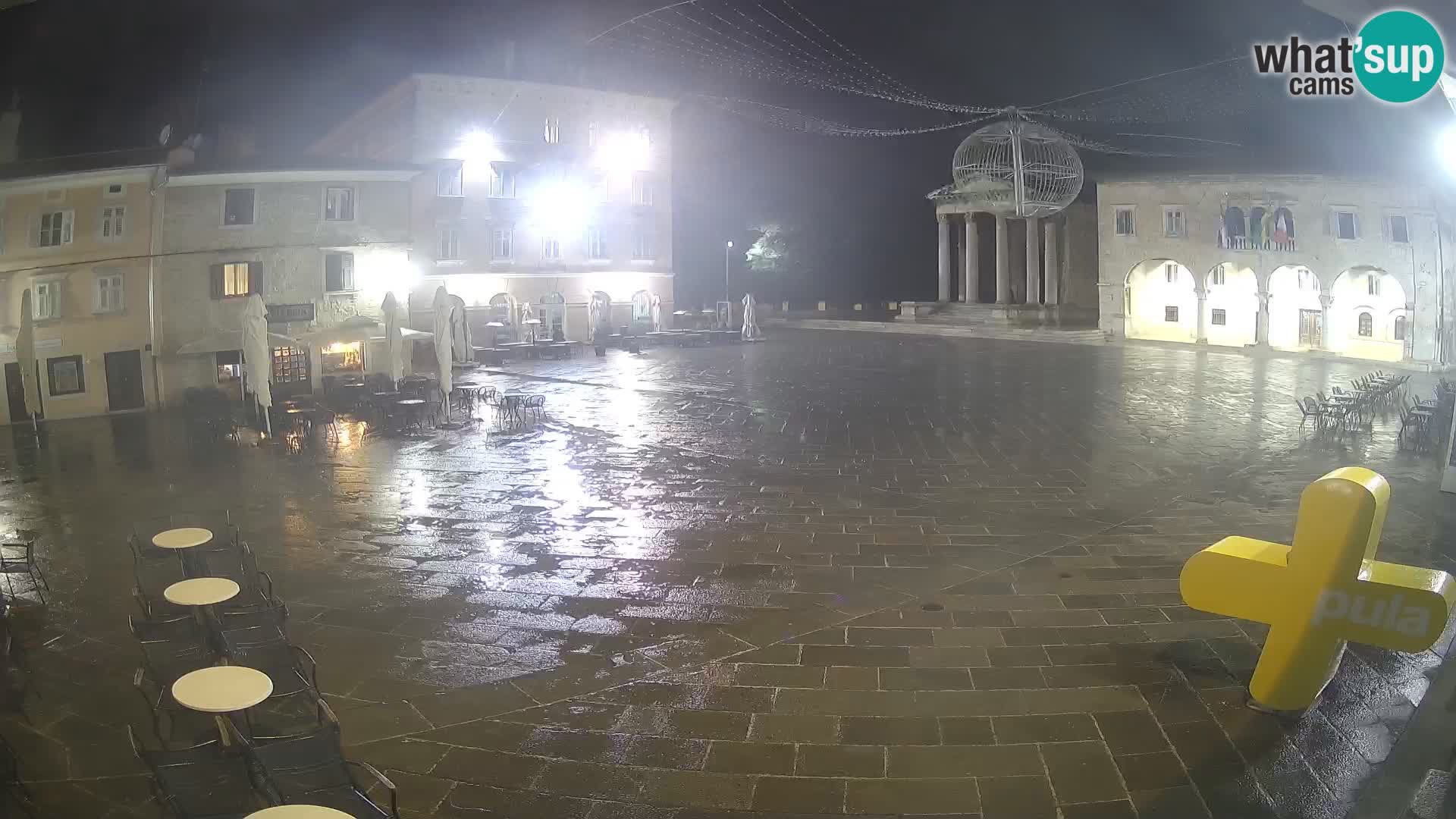 Pula webcam – Forum-Platz und Augustus-Tempel