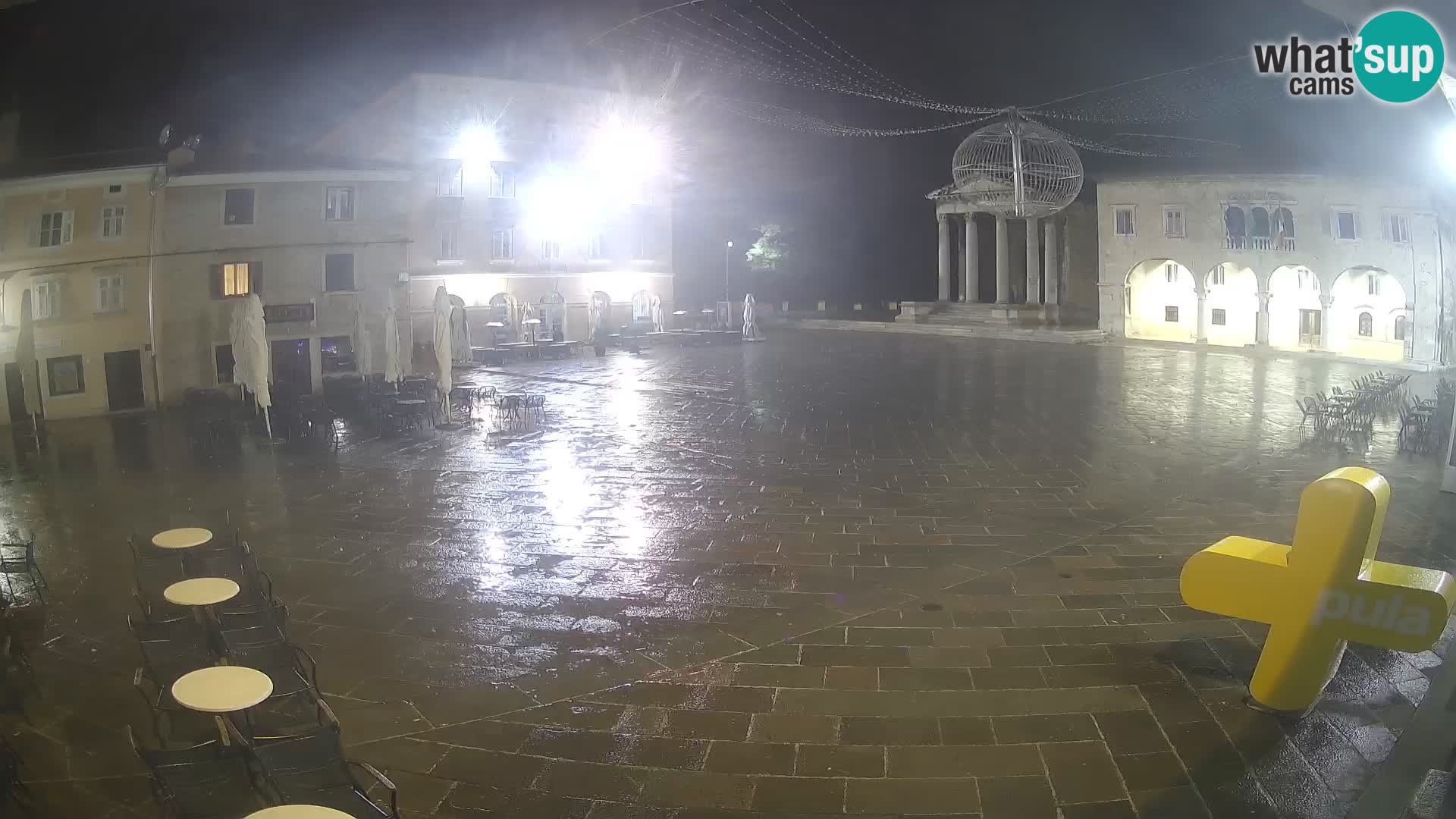 Pula webcam – Forum-Platz und Augustus-Tempel