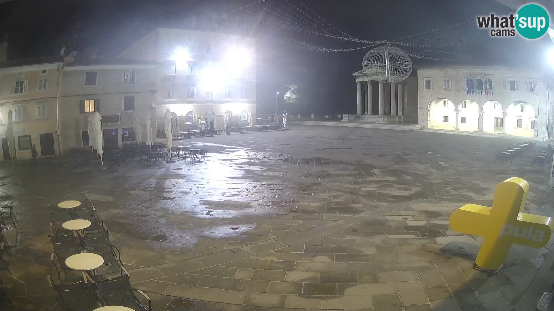 Pula webcam – Forum-Platz und Augustus-Tempel