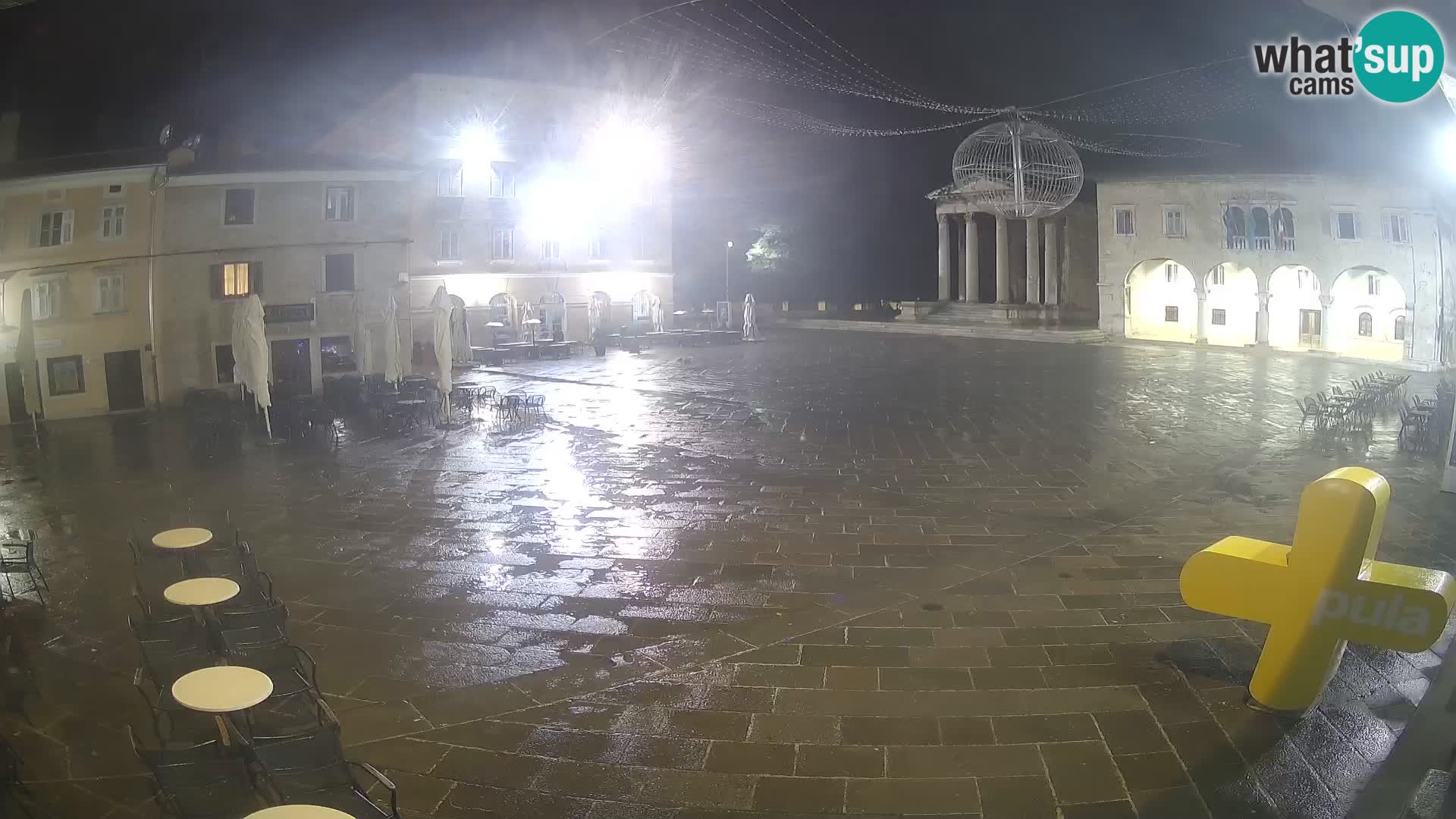 Pula webcam – Forum-Platz und Augustus-Tempel