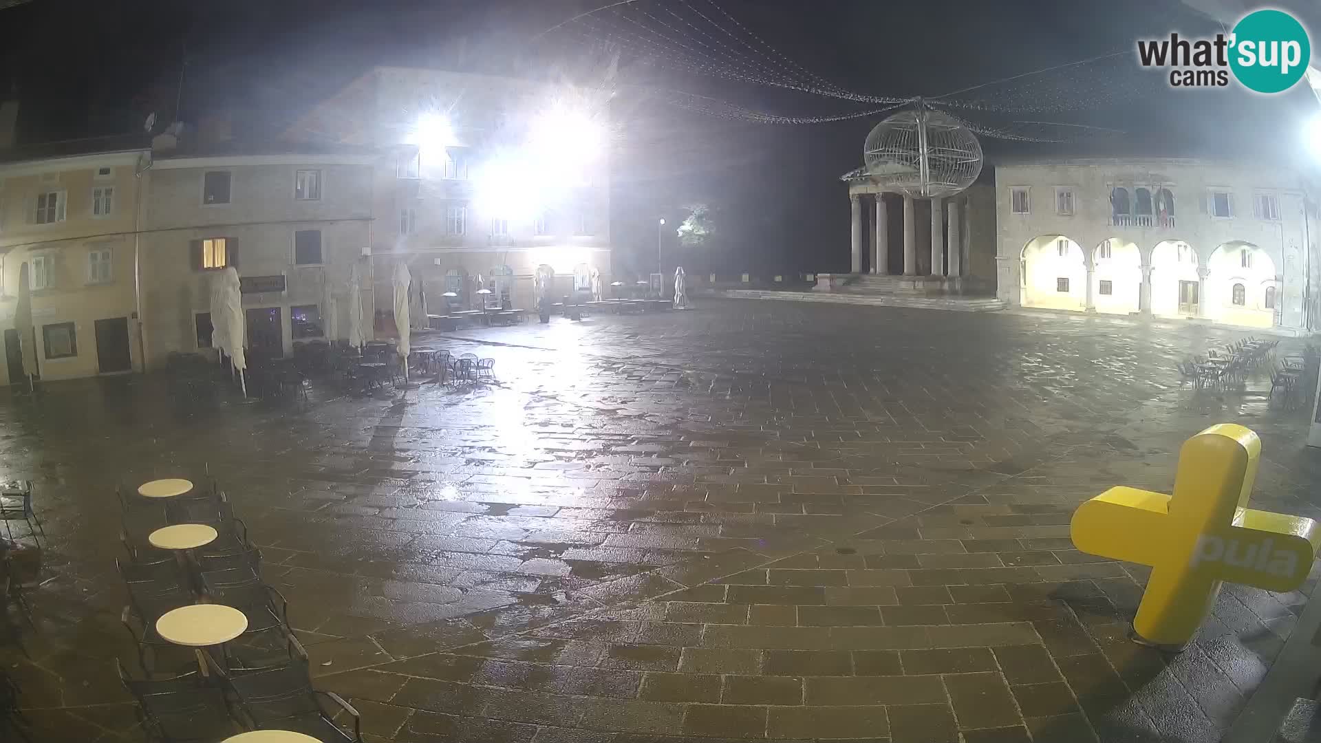 Pula webcam – Forum-Platz und Augustus-Tempel