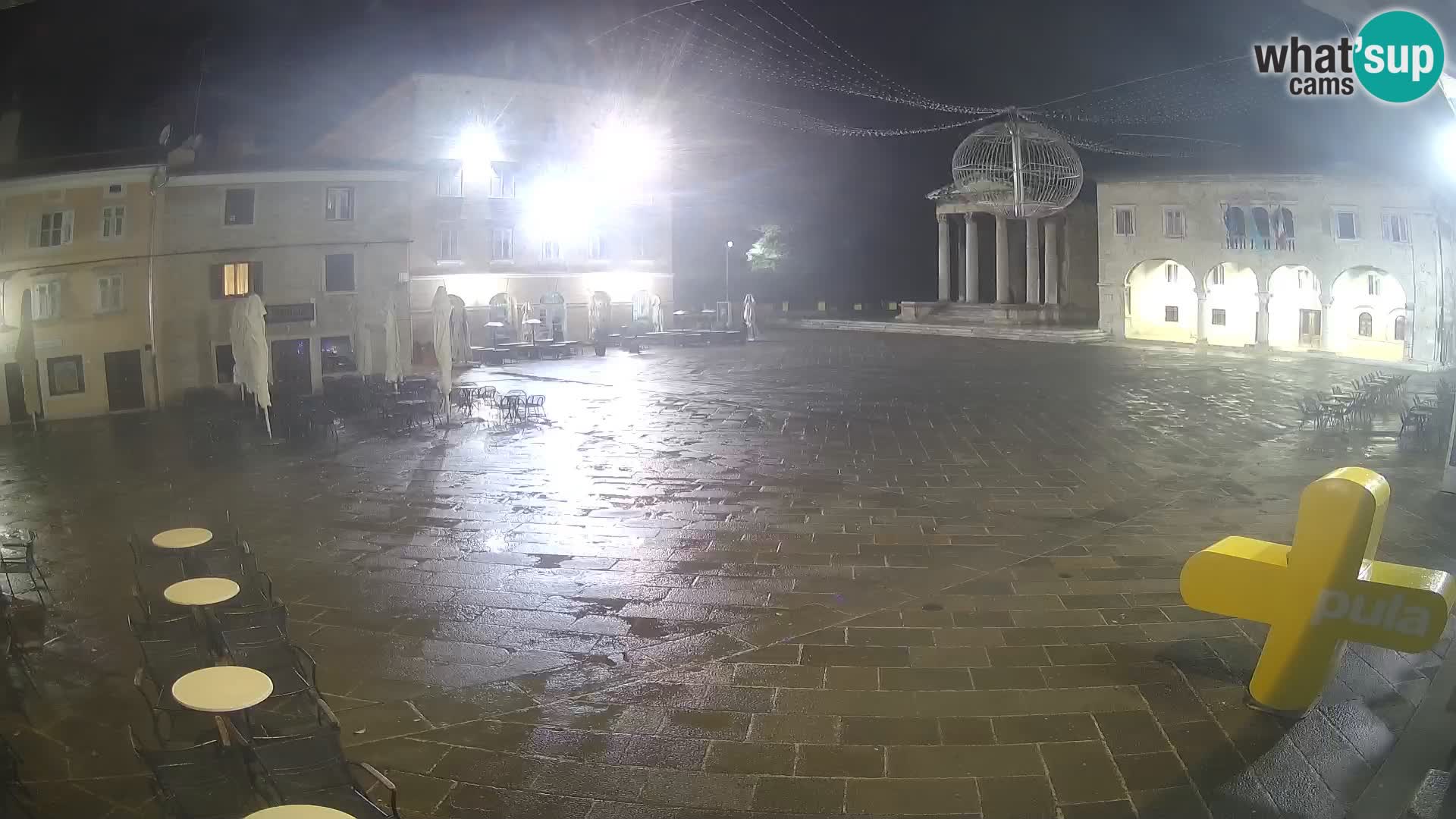 Pula webcam – Forum-Platz und Augustus-Tempel