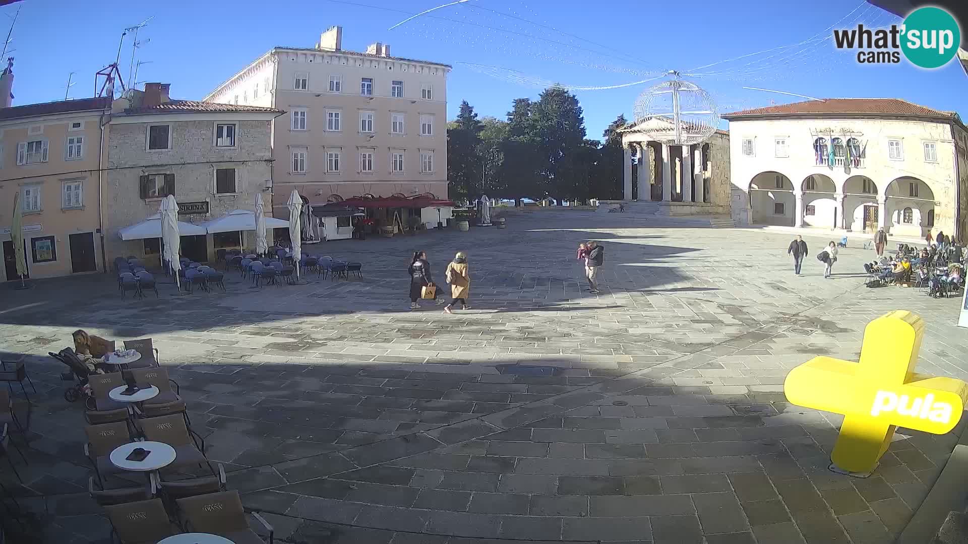 Pula webcam – Forum-Platz und Augustus-Tempel