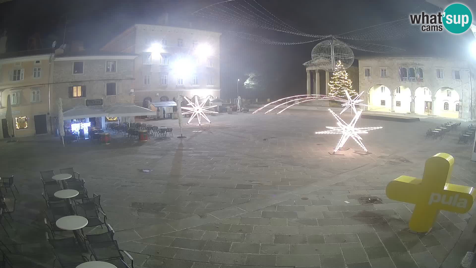 Pula webcam – Forum-Platz und Augustus-Tempel