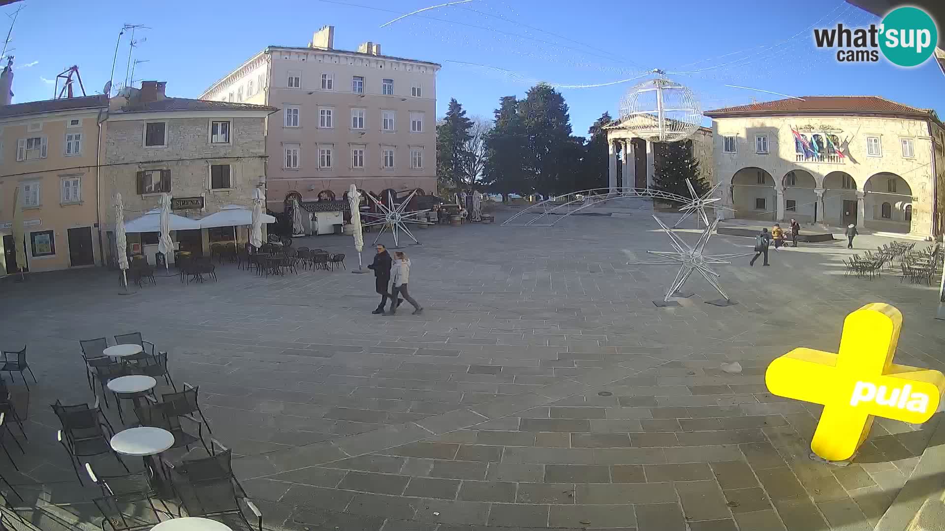 Pula webcam – Forum-Platz und Augustus-Tempel