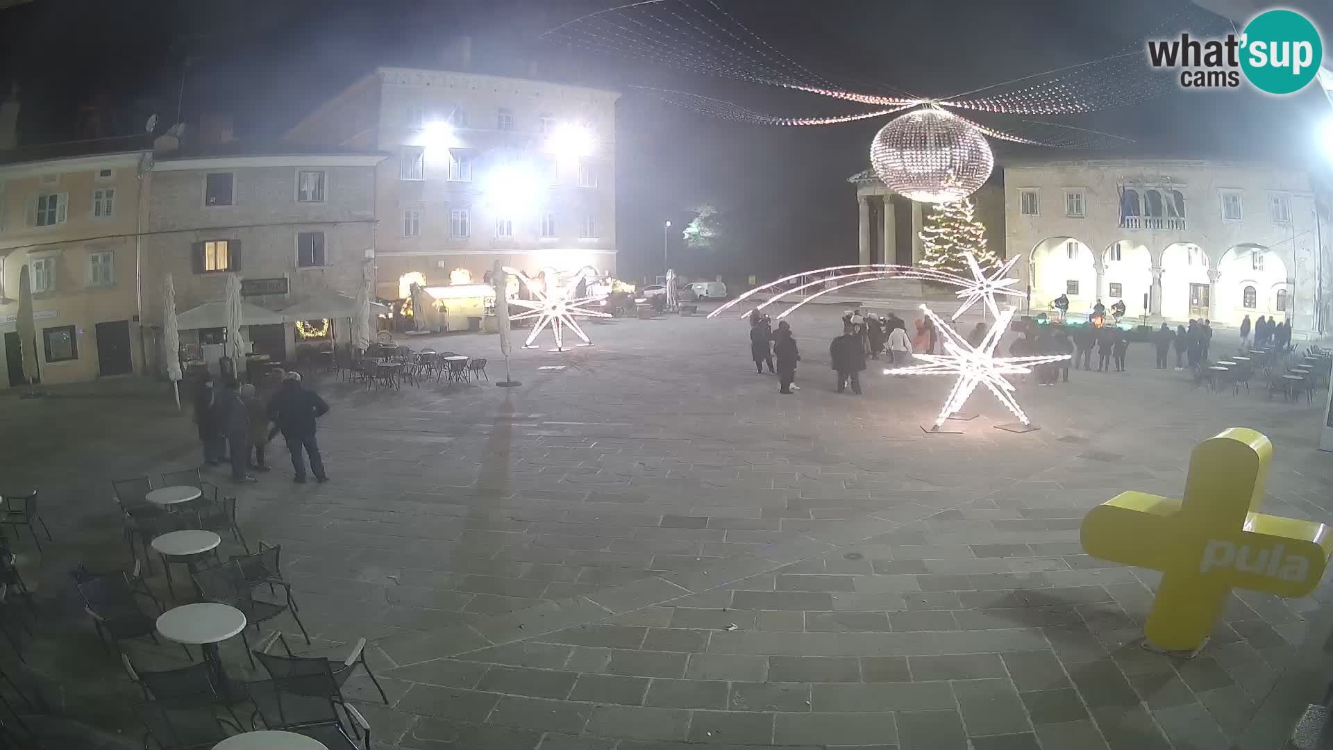 Pula webcam – Forum-Platz und Augustus-Tempel