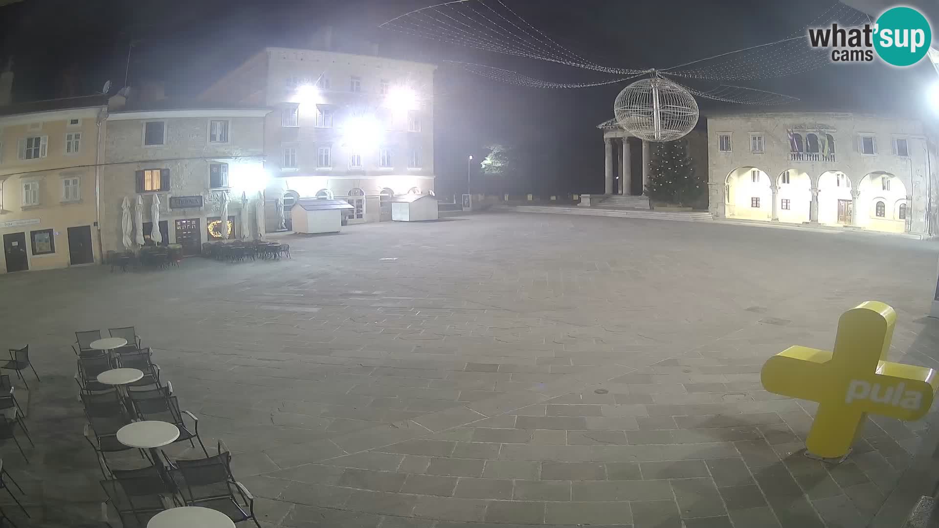 Pula webcam – Forum-Platz und Augustus-Tempel