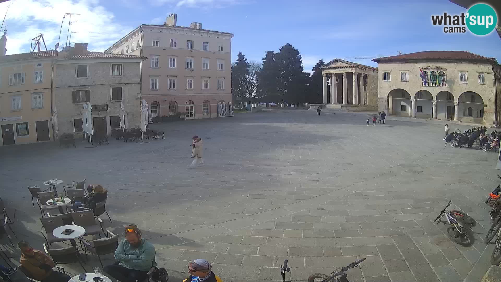 Pula webcam – Forum-Platz und Augustus-Tempel