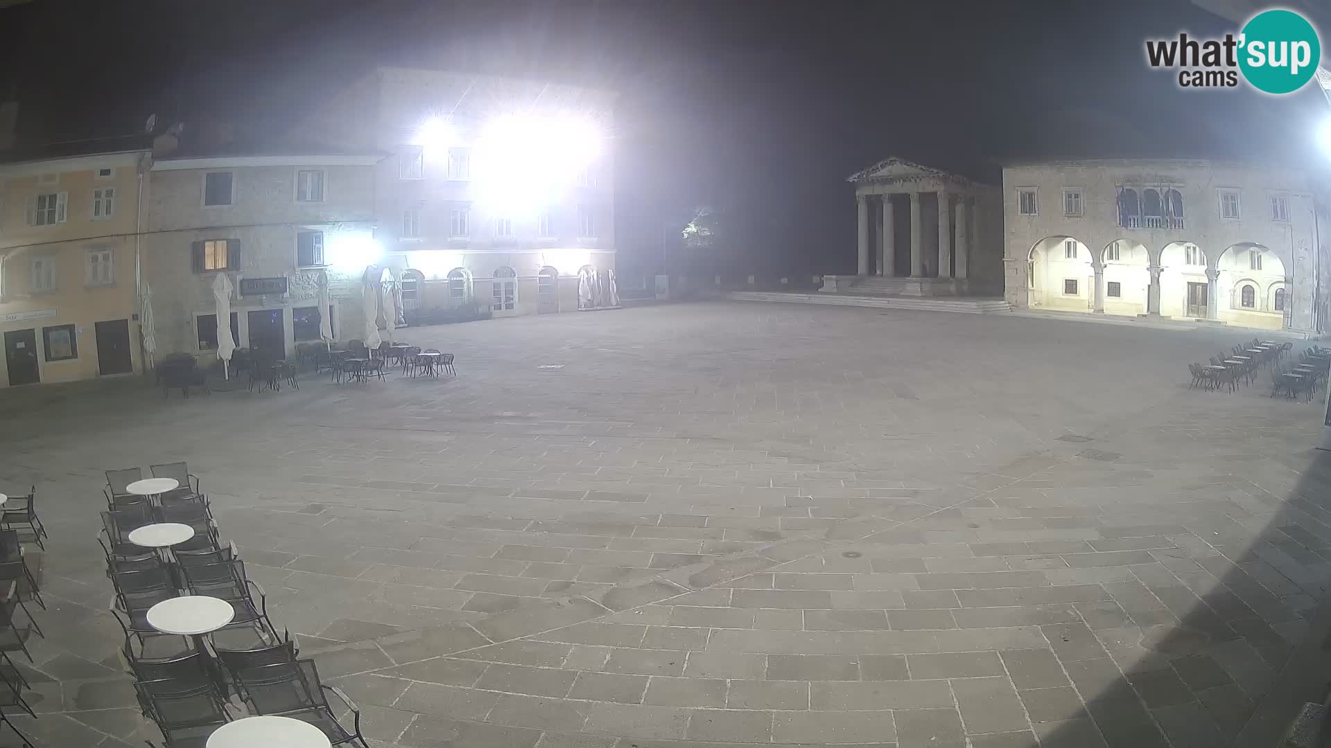 Pula – Live view of the Forum and the Tample of Augustus