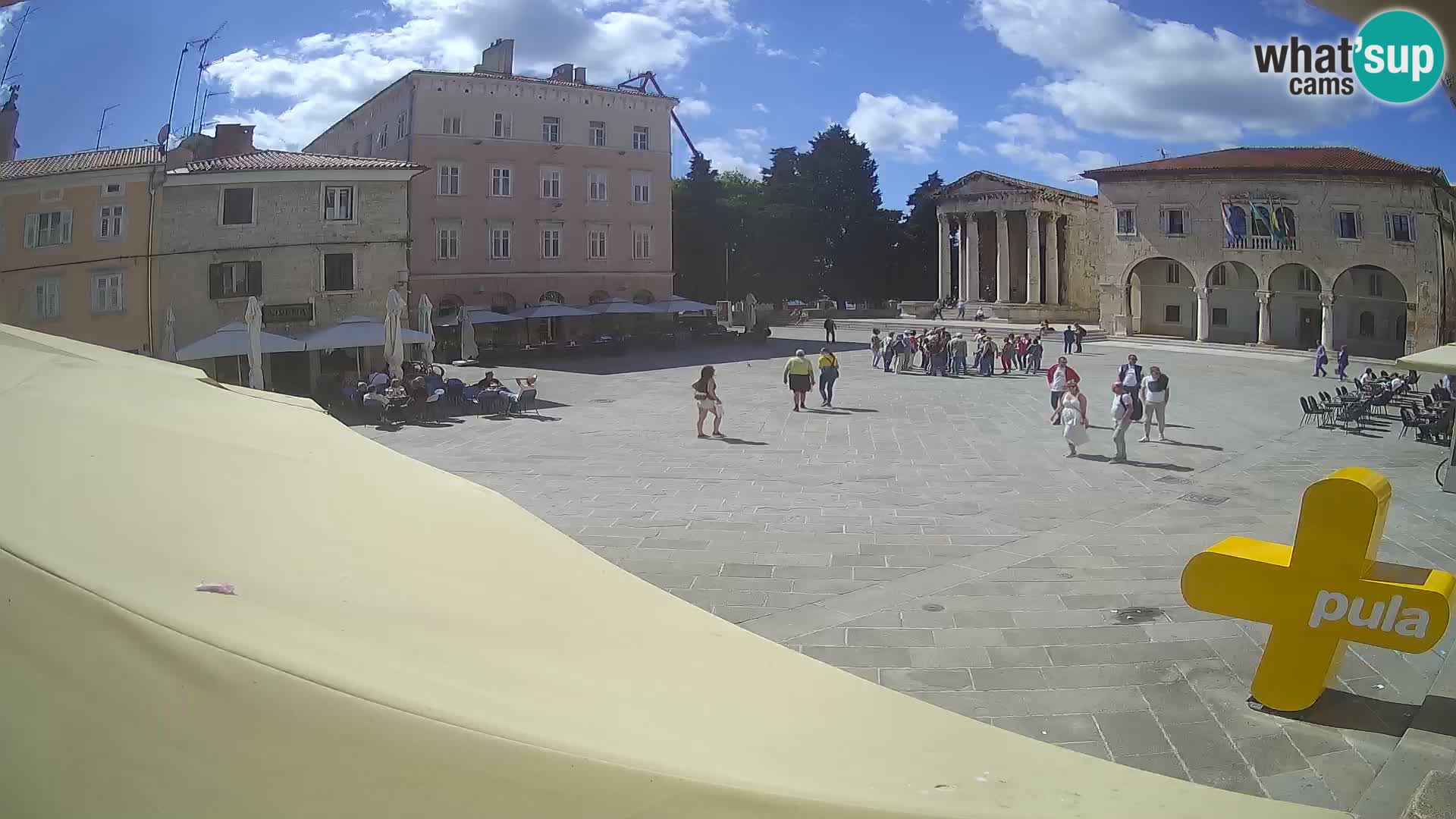 Pula webcam – Forum-Platz und Augustus-Tempel