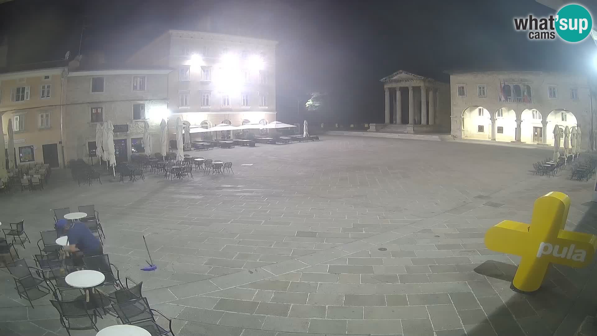 Pula webcam – Forum-Platz und Augustus-Tempel