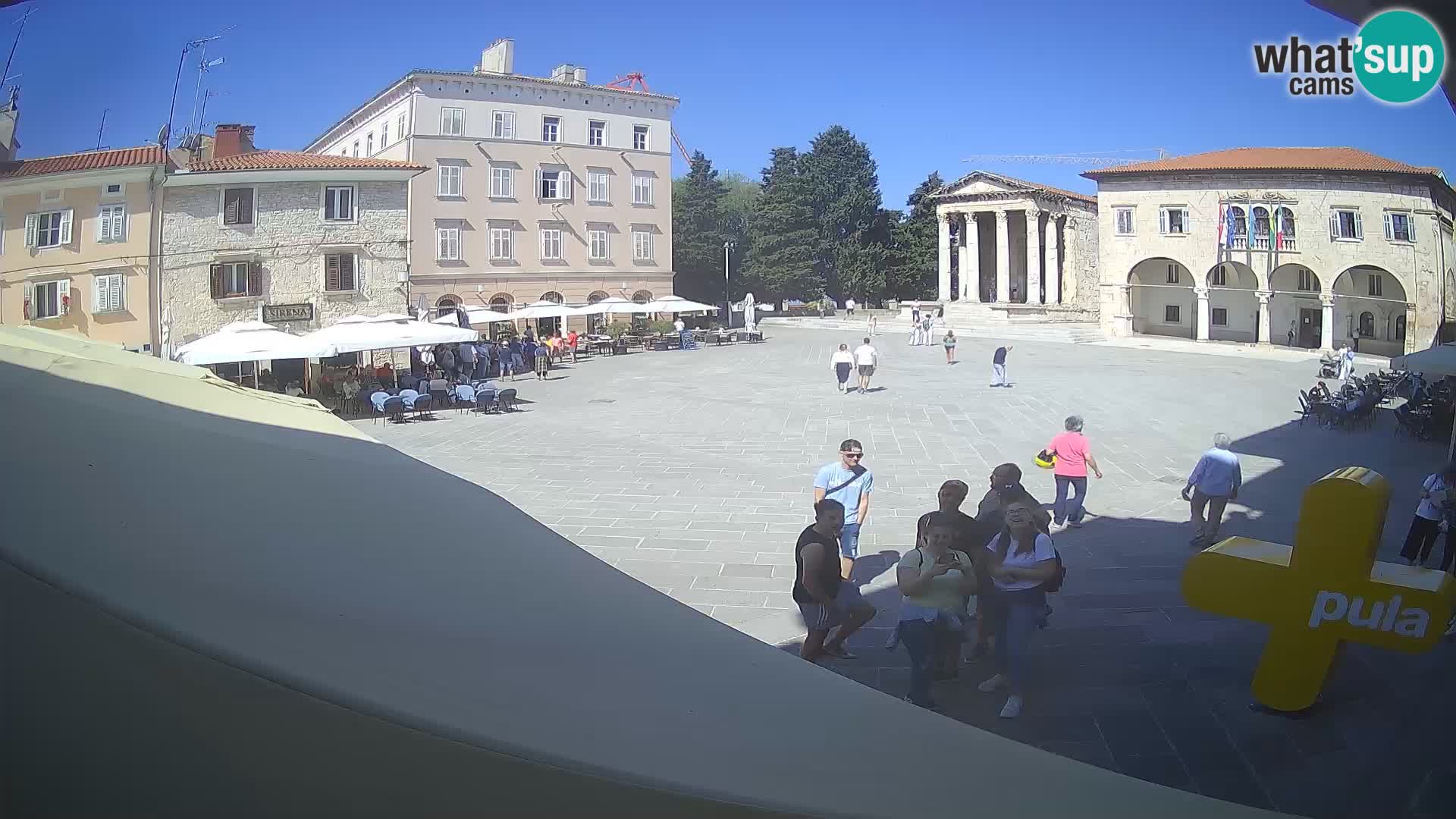 Pula webcam – Forum-Platz und Augustus-Tempel