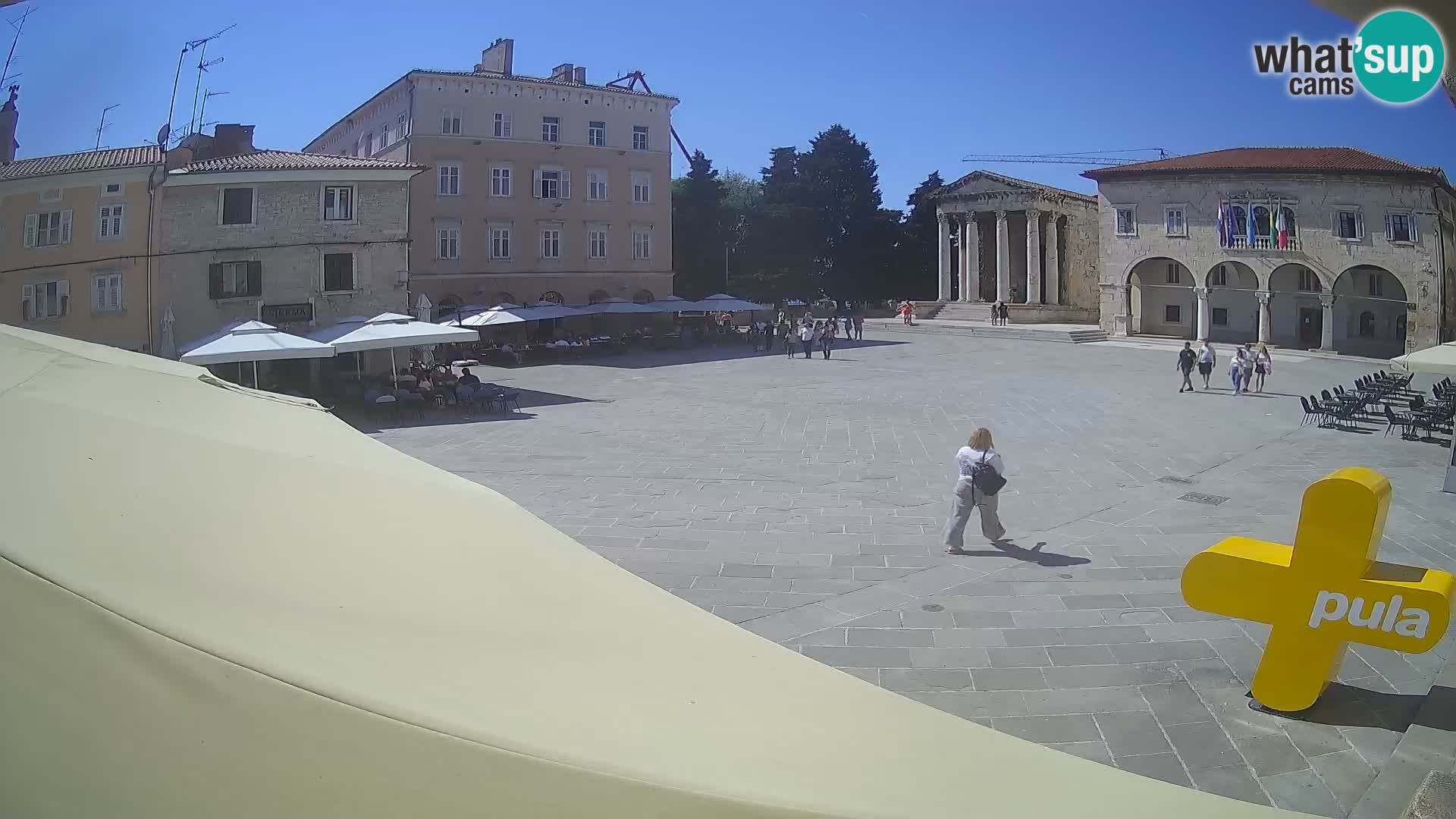 Pula webcam – Forum-Platz und Augustus-Tempel