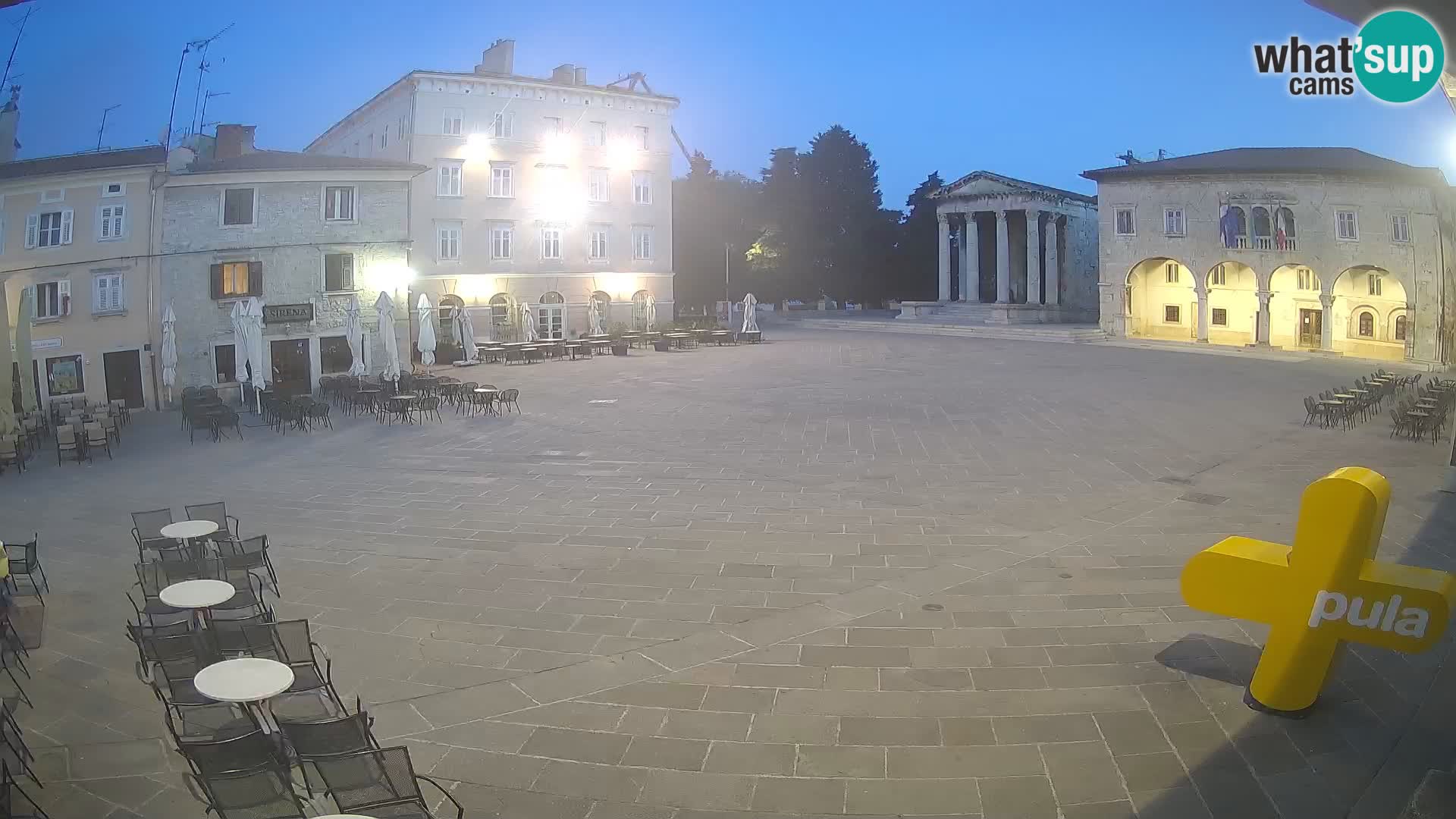 Pula webcam – Forum-Platz und Augustus-Tempel