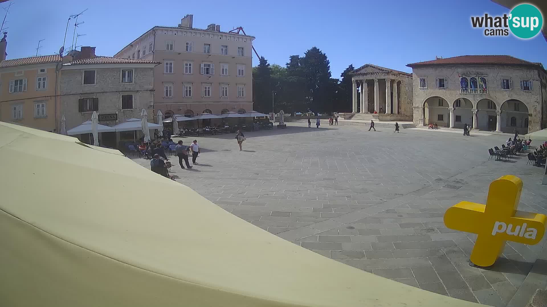 Pula webcam – Forum-Platz und Augustus-Tempel