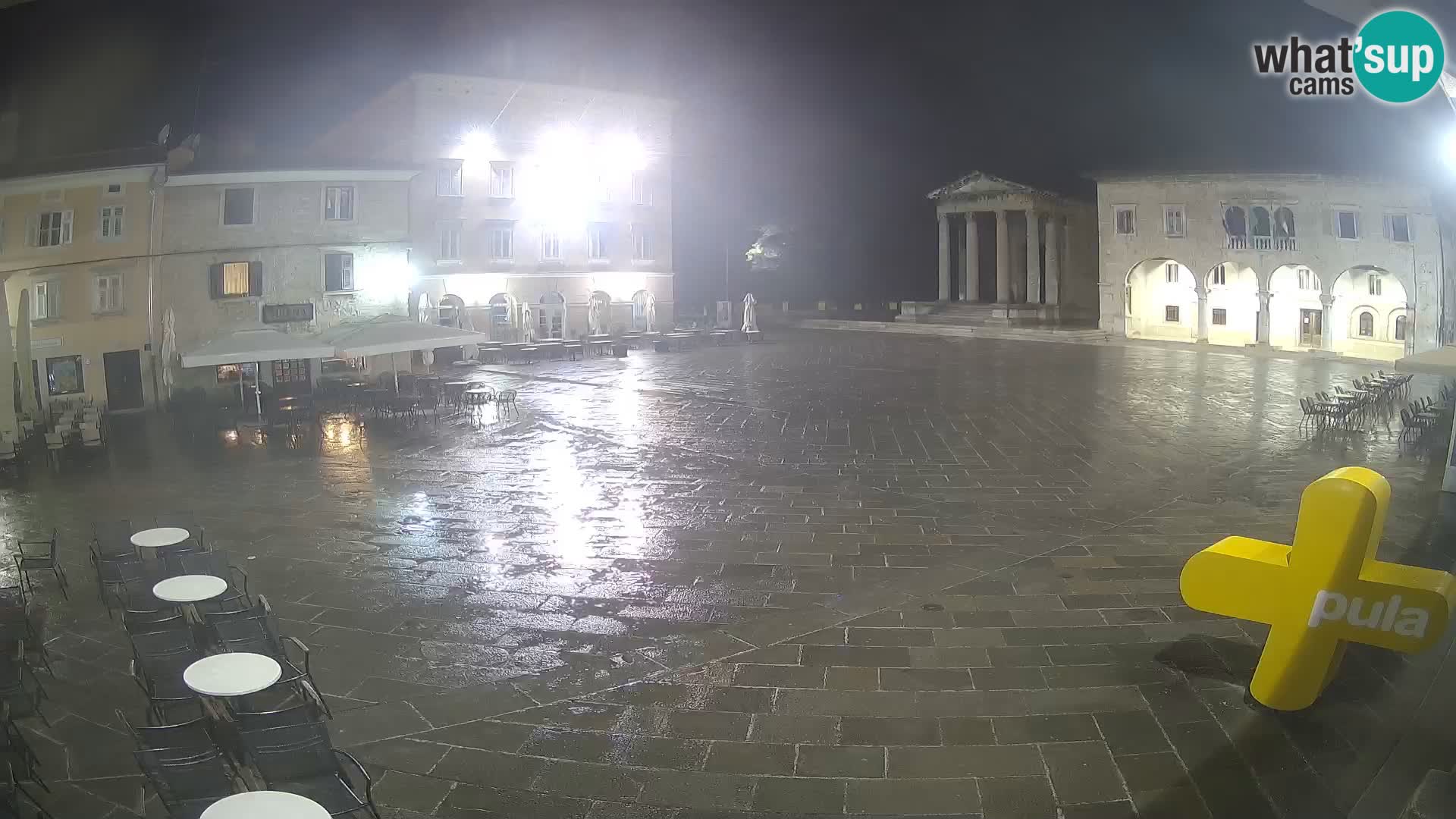 Pula webcam – Forum-Platz und Augustus-Tempel