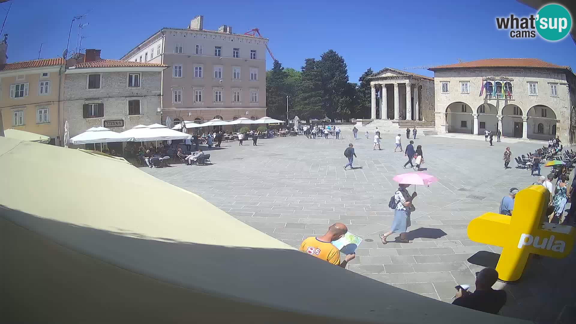 Pula webcam – Forum-Platz und Augustus-Tempel