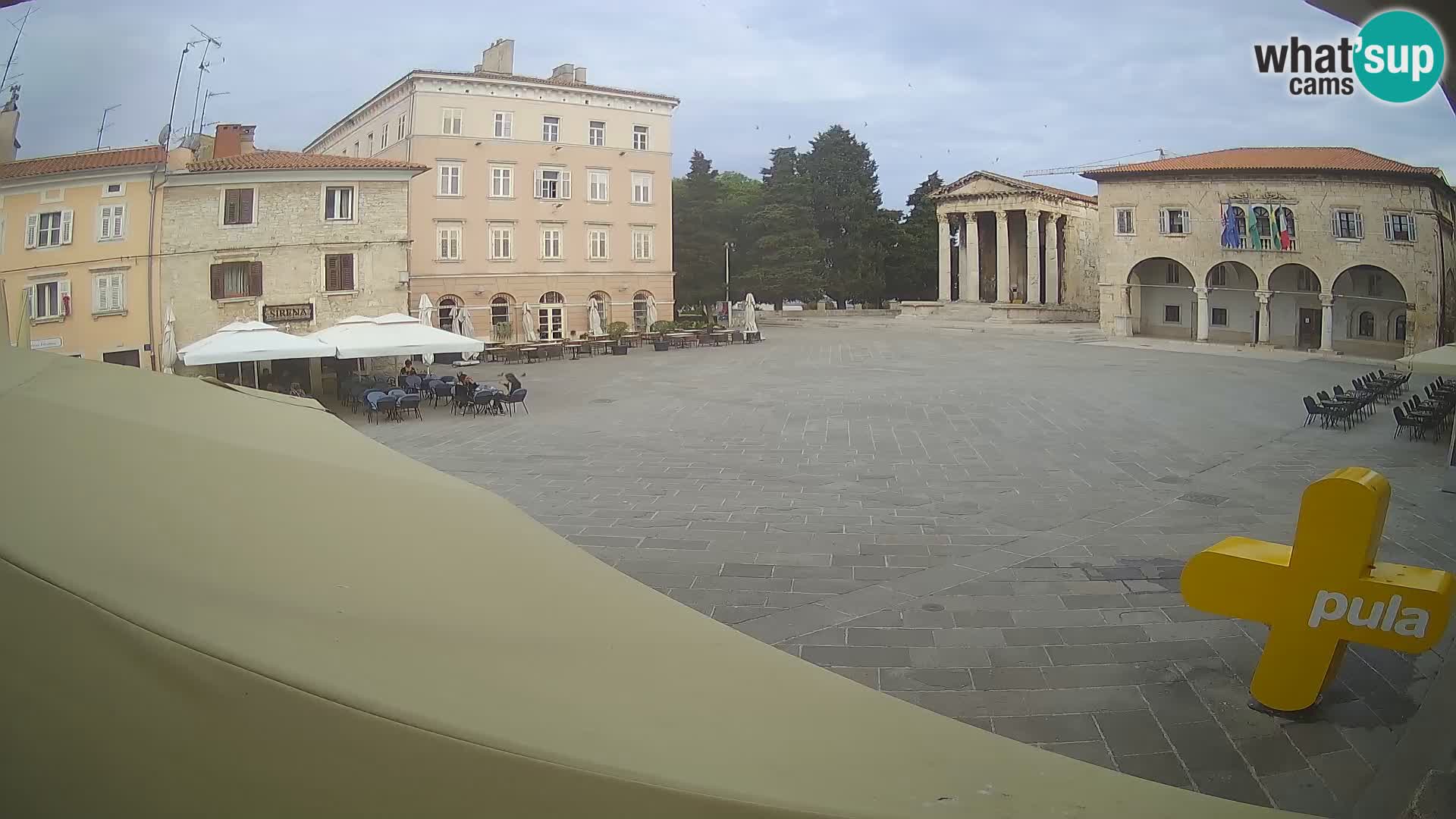 Pula webcam – Forum-Platz und Augustus-Tempel