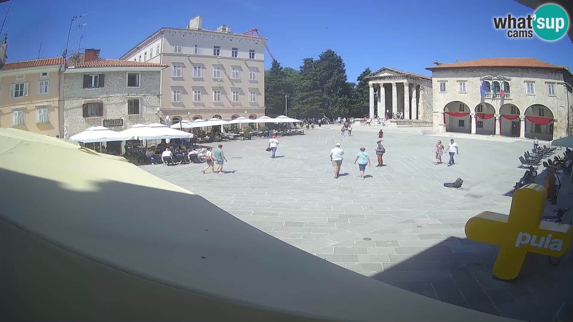 Pula webcam – Forum-Platz und Augustus-Tempel