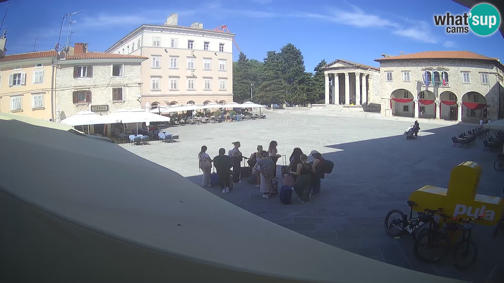 Pula webcam – Forum-Platz und Augustus-Tempel