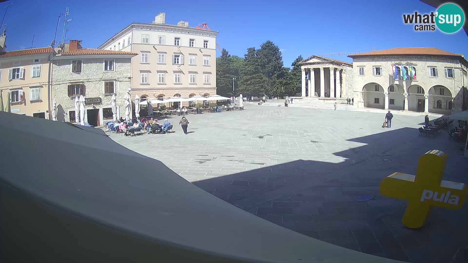 Pula webcam – Forum-Platz und Augustus-Tempel