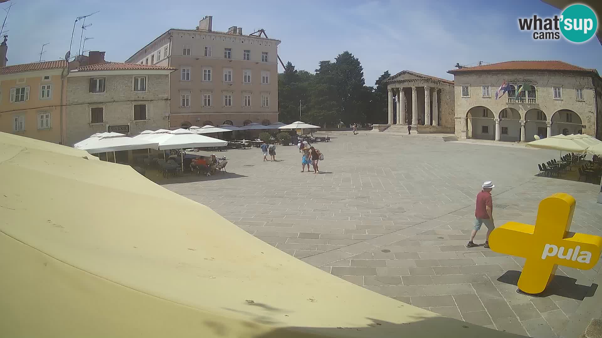 Pula webcam – Forum-Platz und Augustus-Tempel