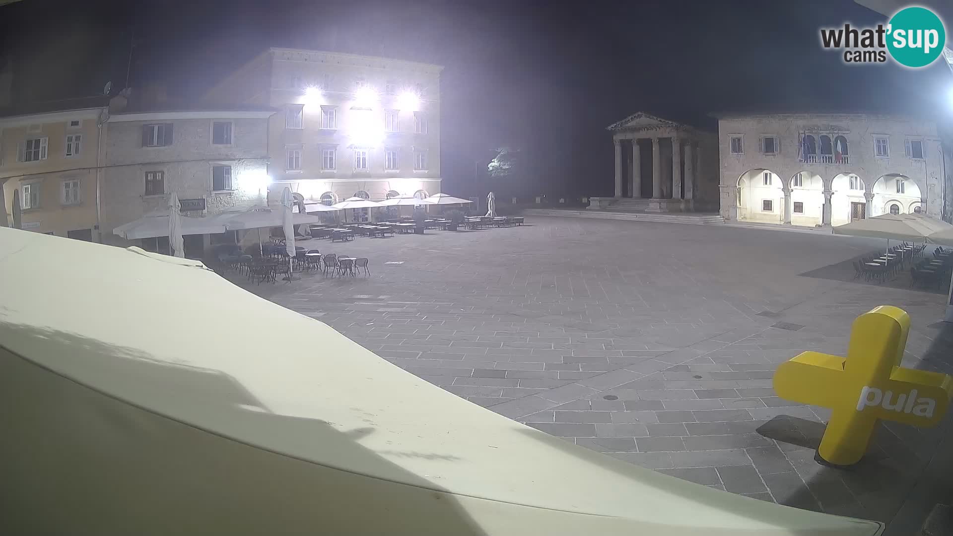 Pula webcam – Forum-Platz und Augustus-Tempel