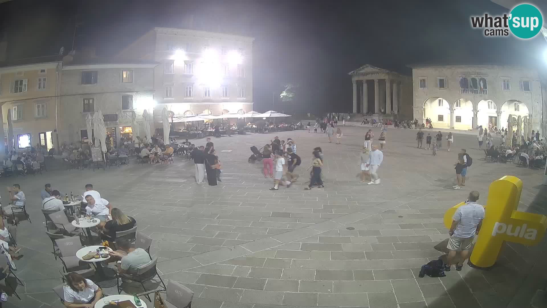 Pula webcam – Forum-Platz und Augustus-Tempel