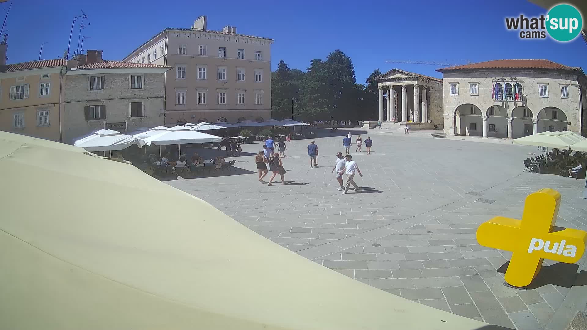 Pula webcam – Forum-Platz und Augustus-Tempel