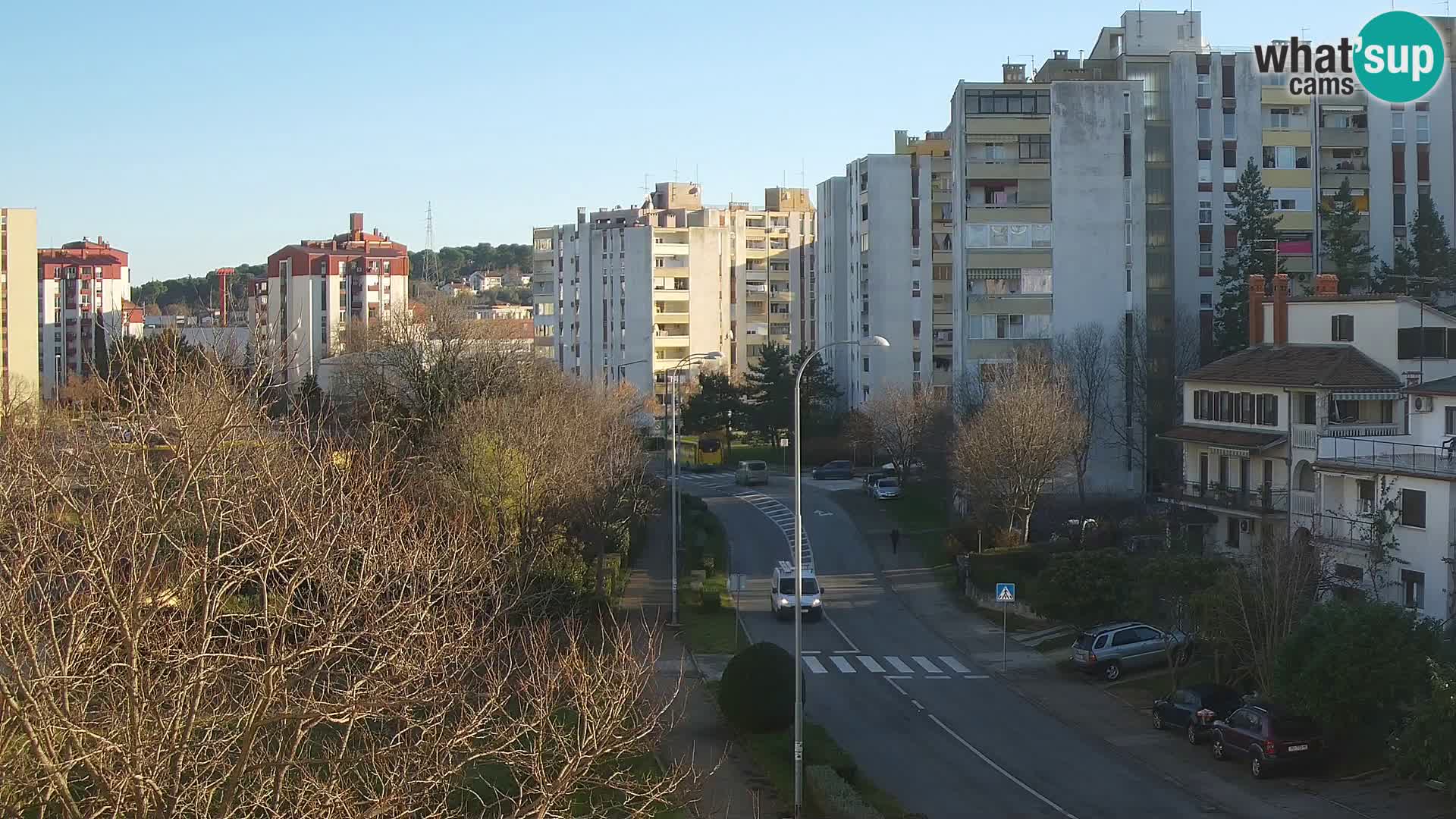 Webcam Pula – Rue Koper – Caméra en direct Istrie