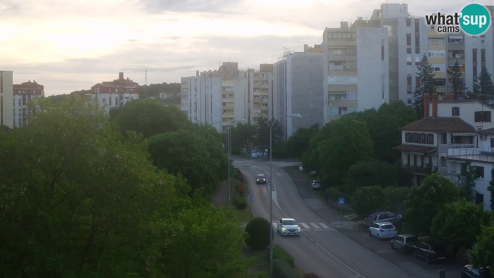 Webcam Pula – Rue Koper – Caméra en direct Istrie