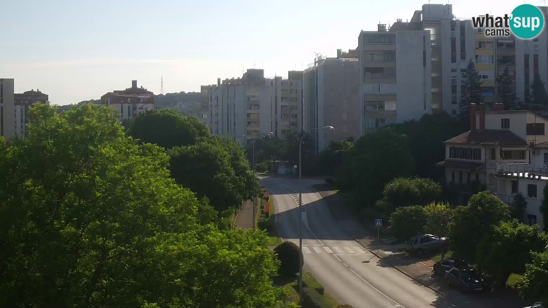 Webcam Pula – Rue Koper – Caméra en direct Istrie