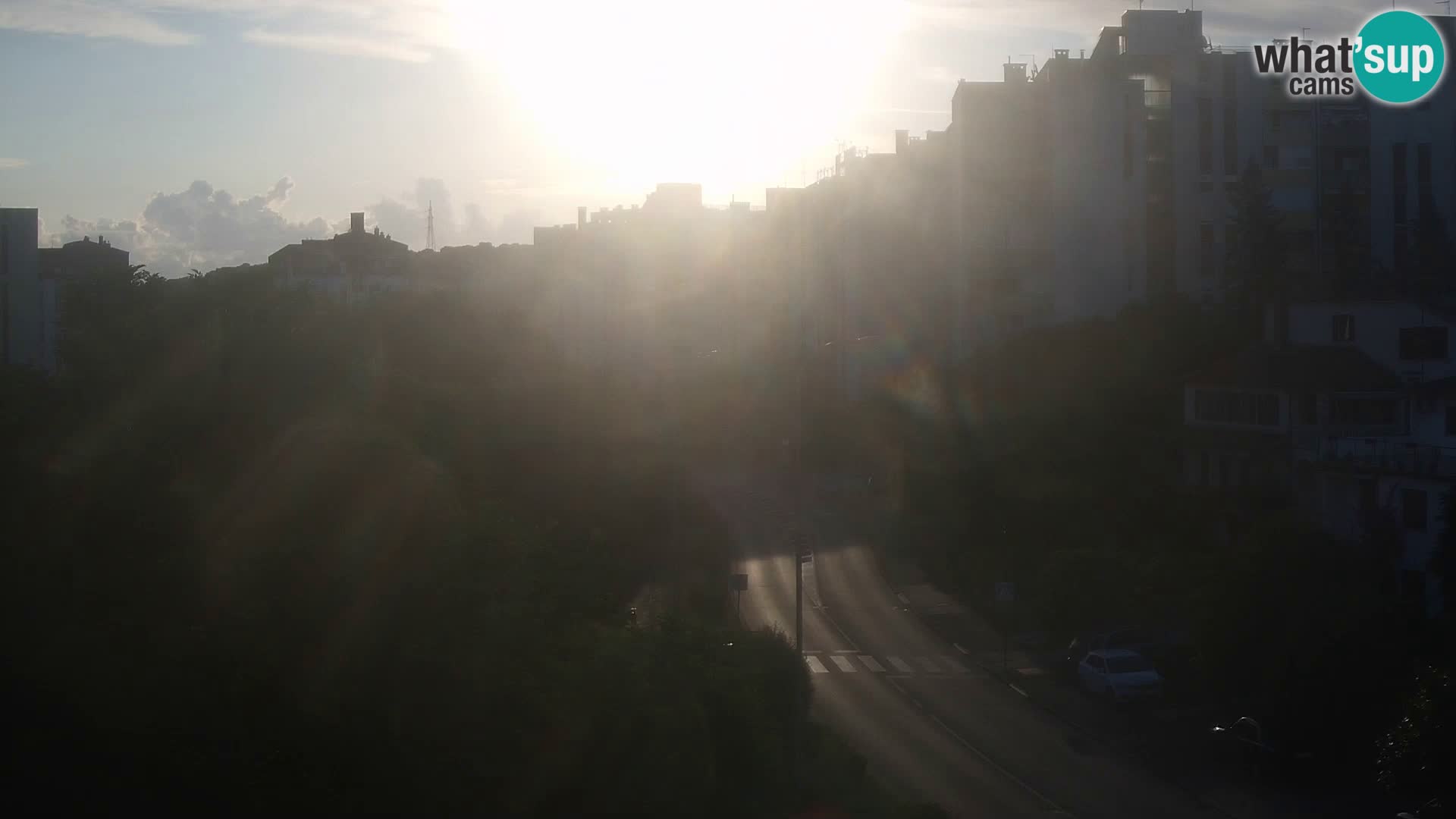 Webcam Pula – Rue Koper – Caméra en direct Istrie