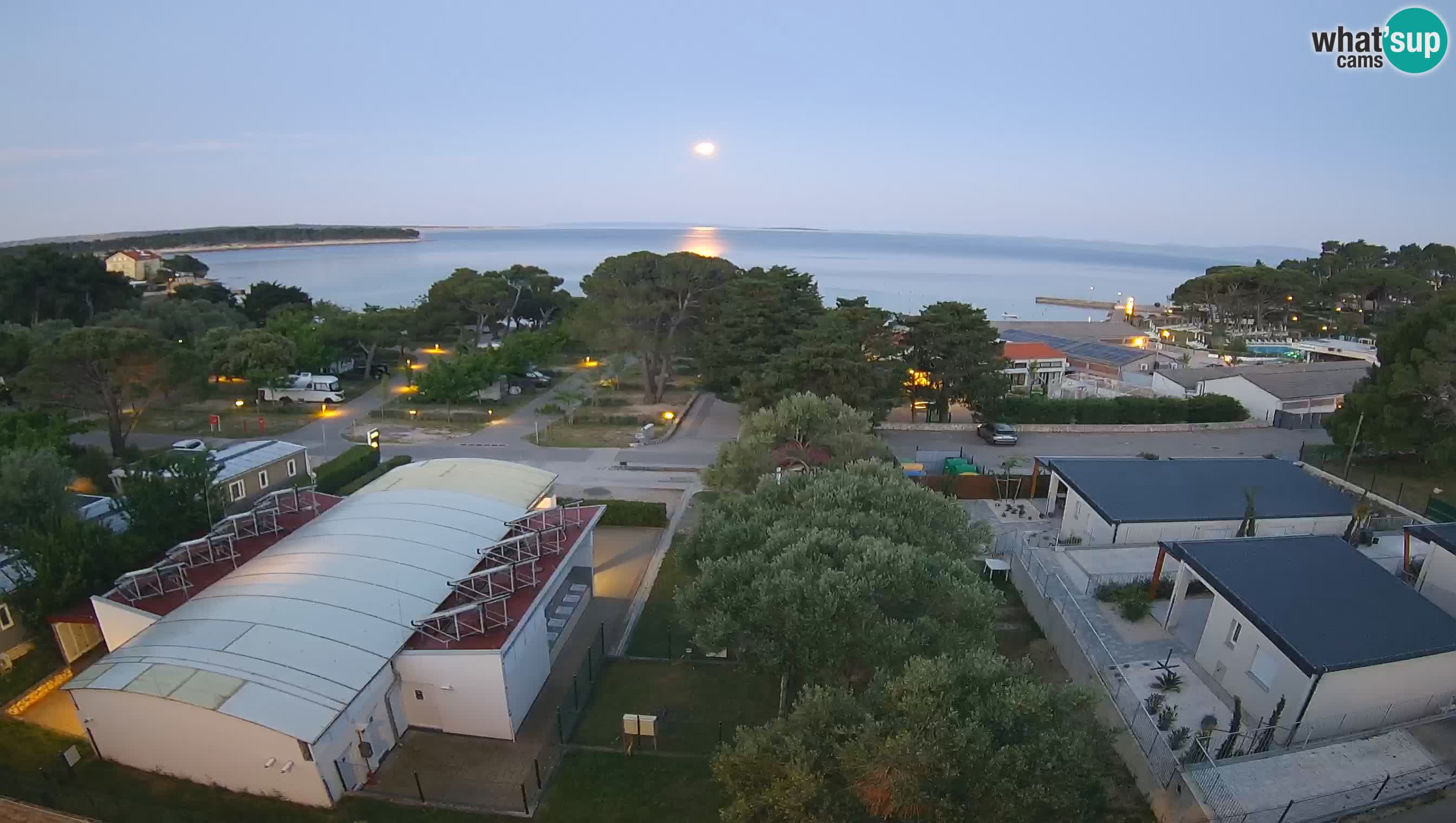 Banjol spletna kamera Rab – Deltas Apartmani